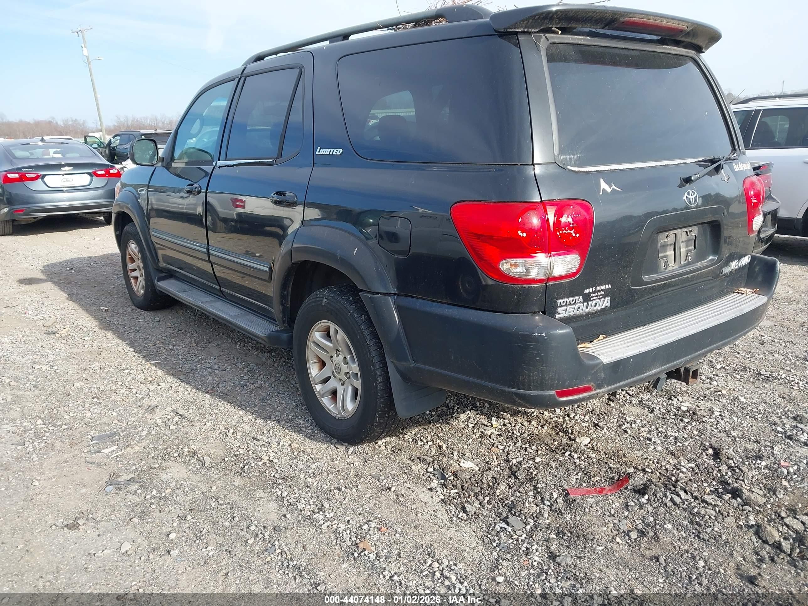 2005 Toyota Sequoia Limited V8 Black vin: 5TDBT48A45S248535