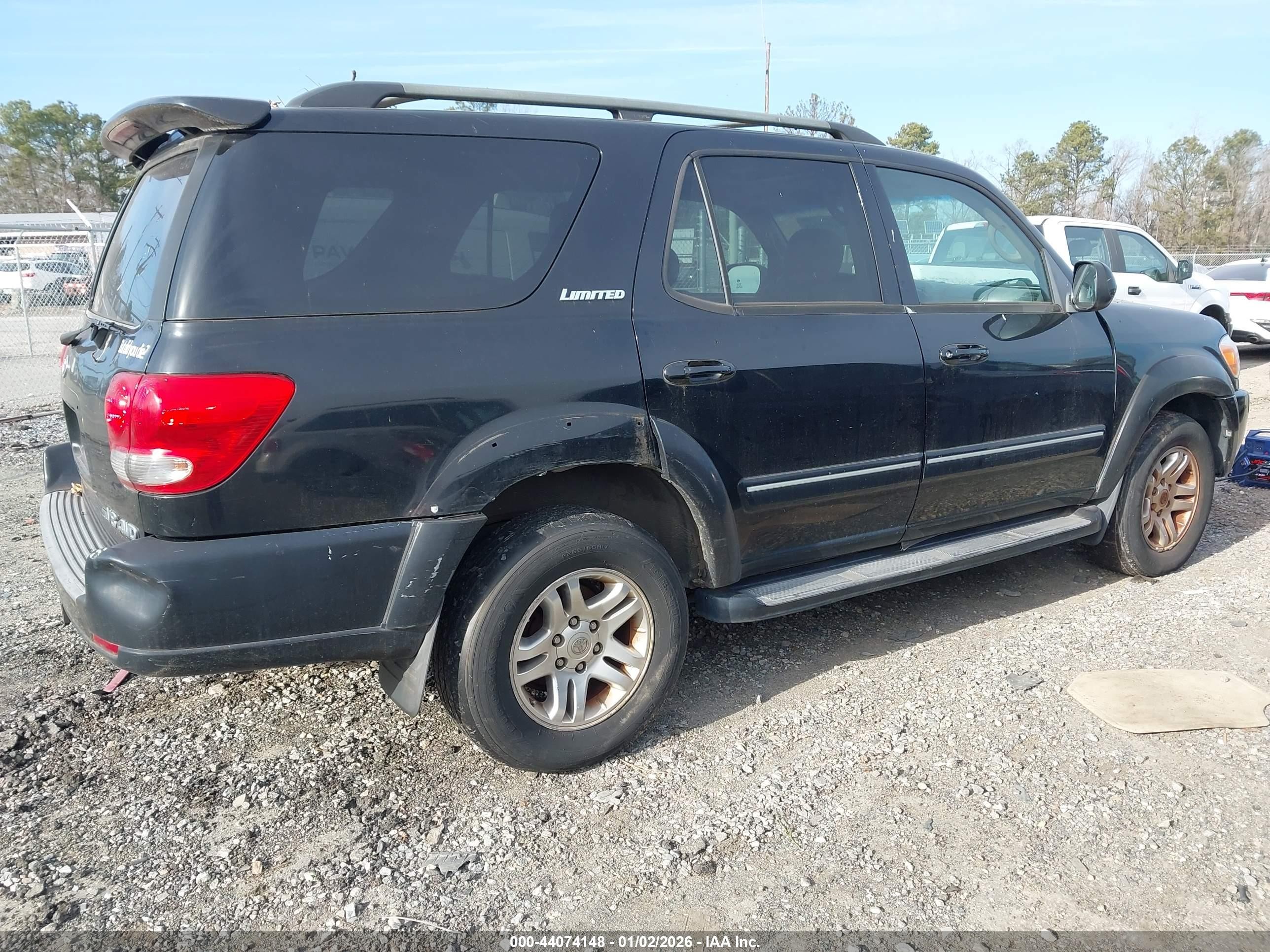 2005 Toyota Sequoia Limited V8 Black vin: 5TDBT48A45S248535