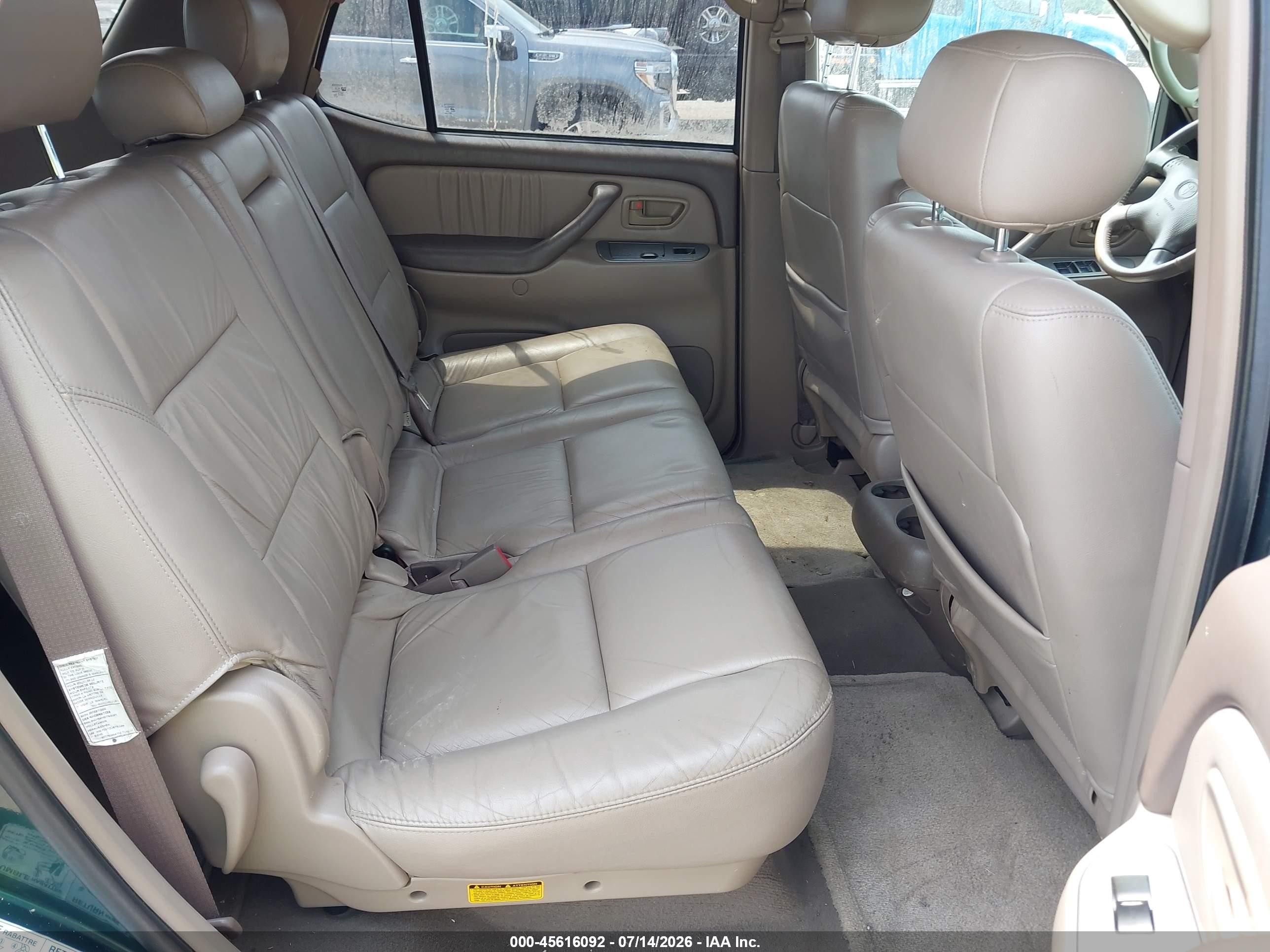 2001 Toyota Sequoia Limited V8 Green vin: 5TDBT48A51S020876