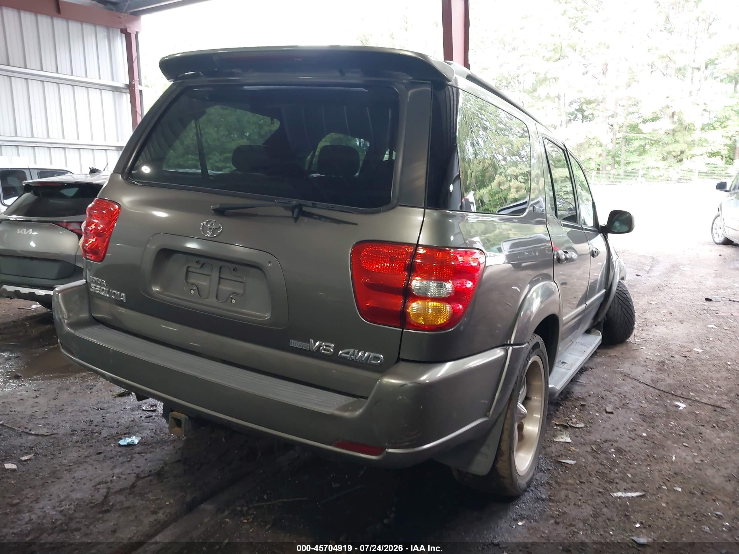2003 Toyota Sequoia Limited V8 Серый vin: 5TDBT48A53S178525