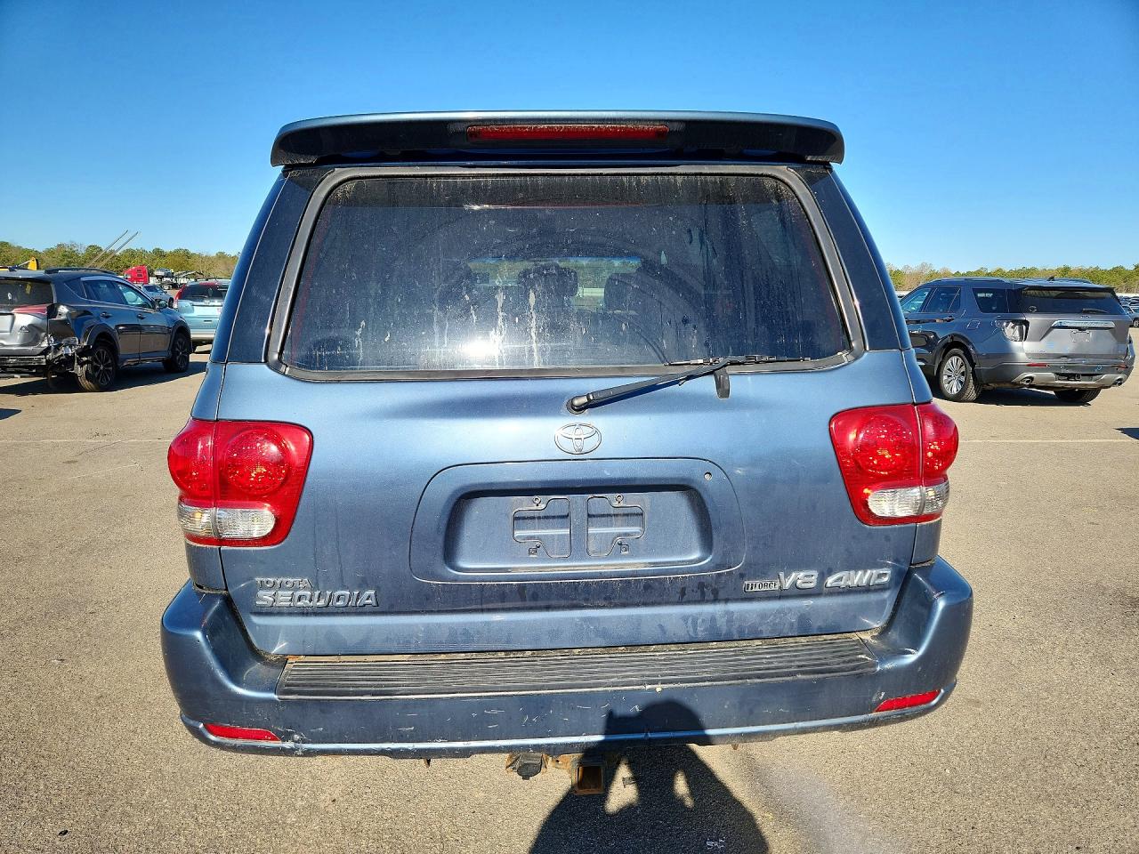 2005 Toyota Sequoia Limited Blue vin: 5TDBT48A55S234384