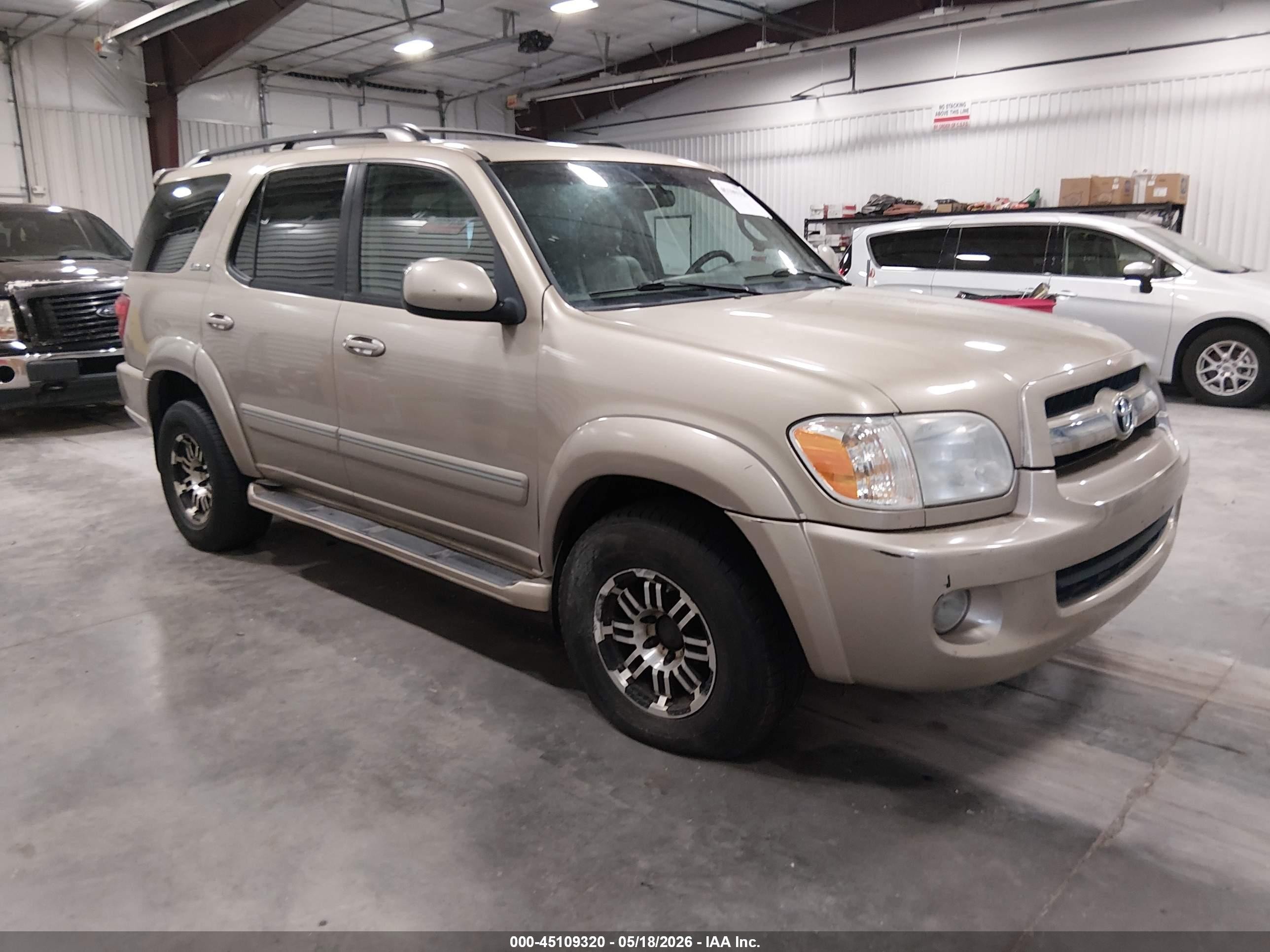2005 Toyota Sequoia Limited V8 Желто-коричневый vin: 5TDBT48A55S237379