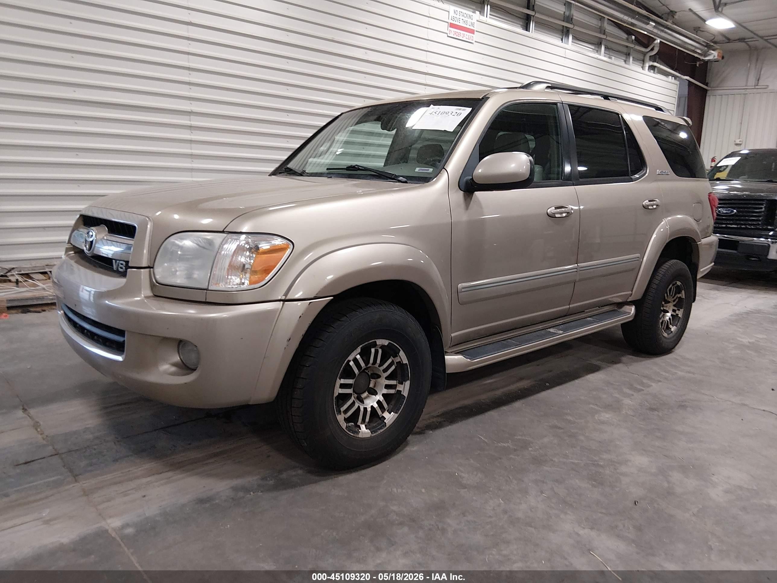2005 Toyota Sequoia Limited V8 Желто-коричневый vin: 5TDBT48A55S237379