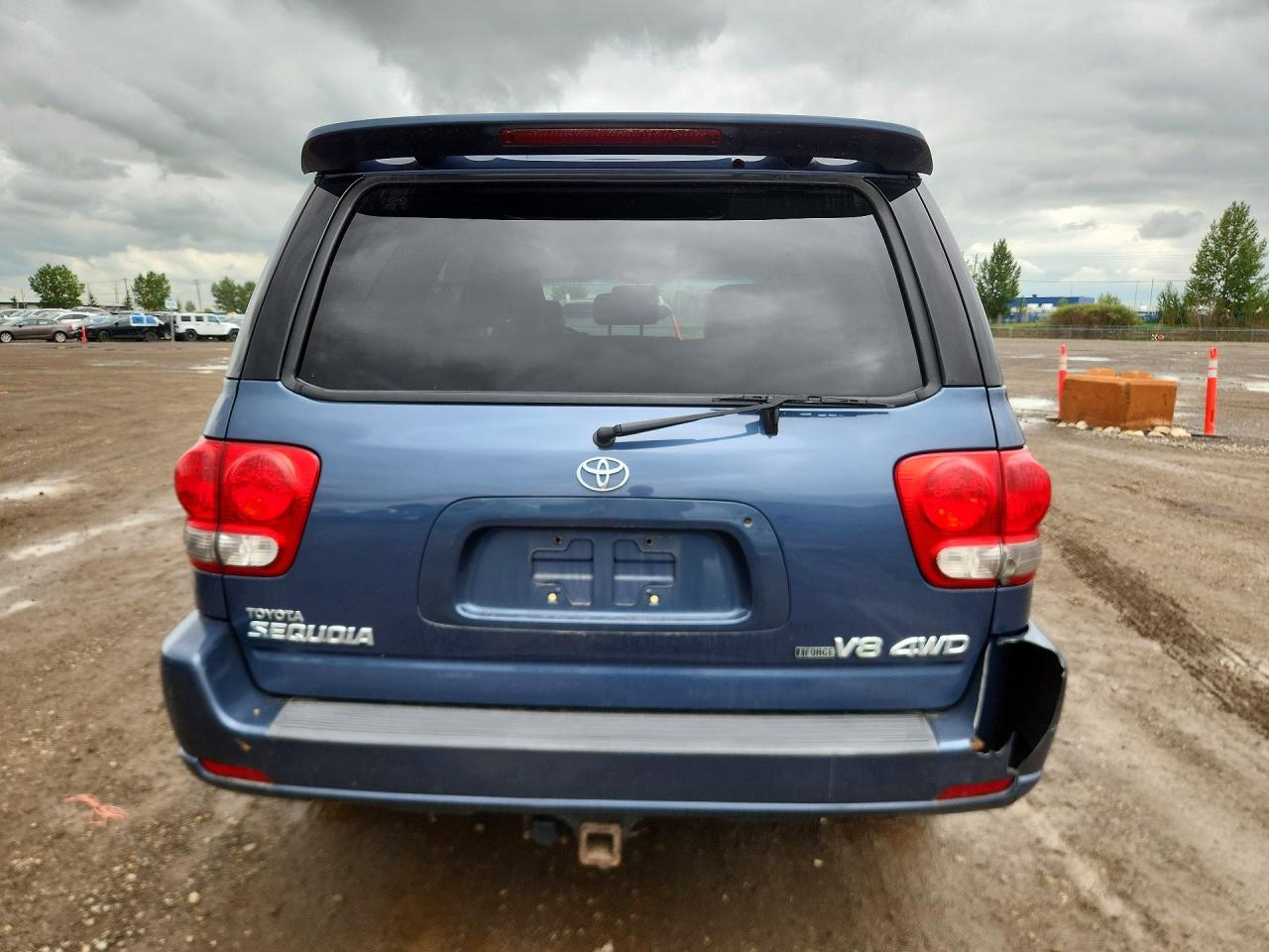 2007 Toyota Sequoia Limited Blue vin: 5TDBT48A57S288934