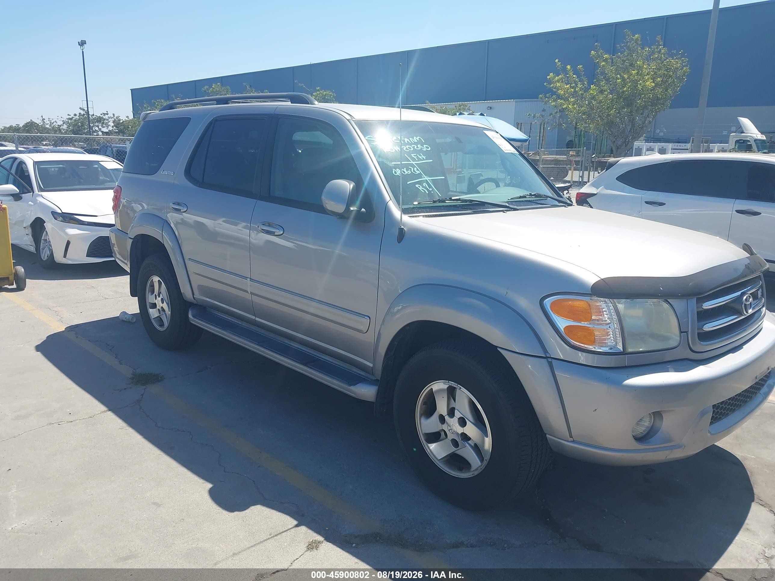 2001 Toyota Sequoia Limited V8 Gray vin: 5TDBT48A61S036844