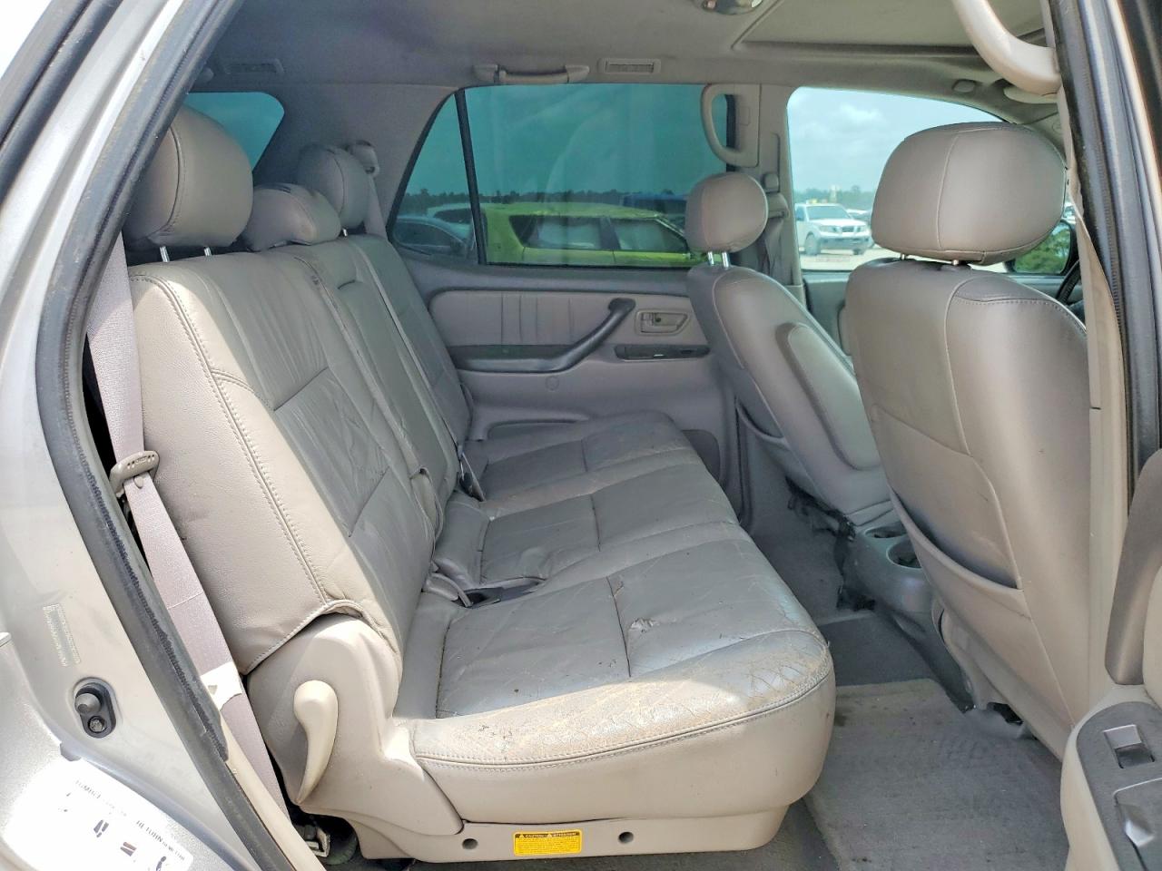 2001 Toyota Sequoia Limited Silver vin: 5TDBT48A61S055796