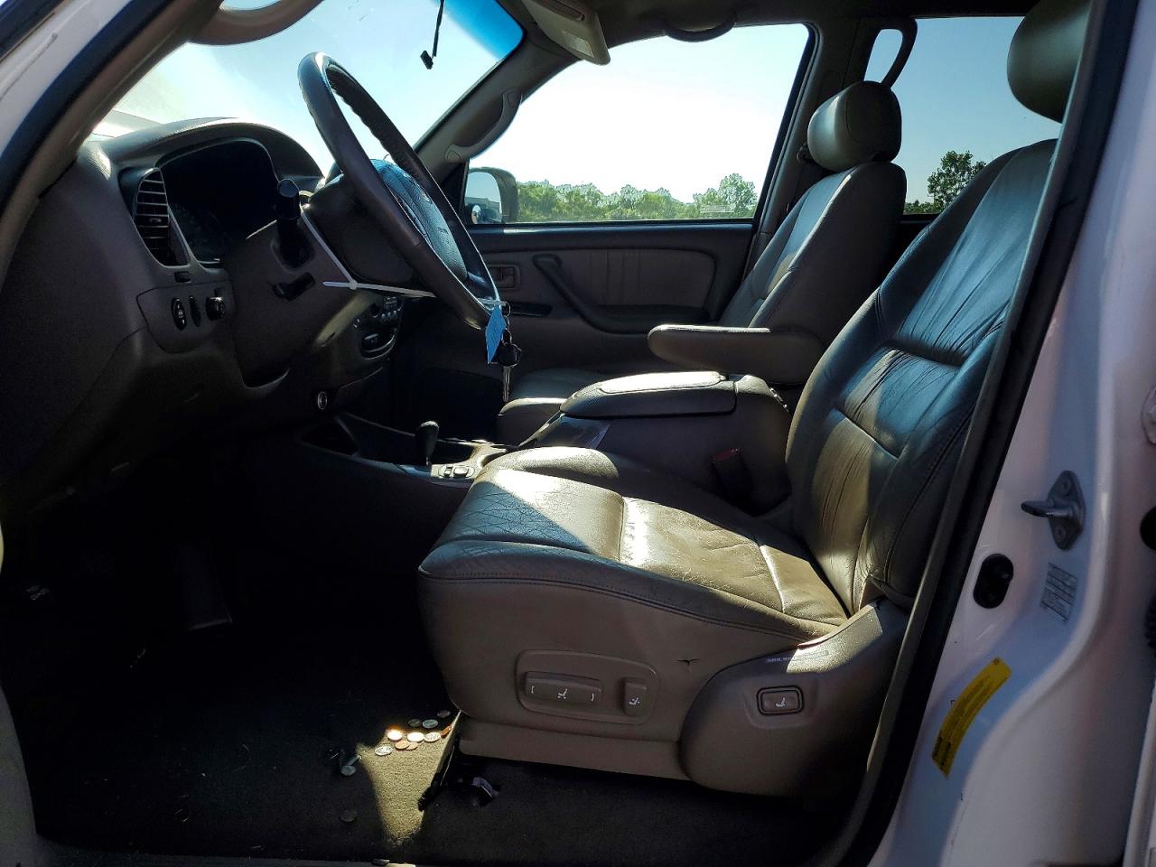 2004 Toyota Sequoia Limited White vin: 5TDBT48A64S222629