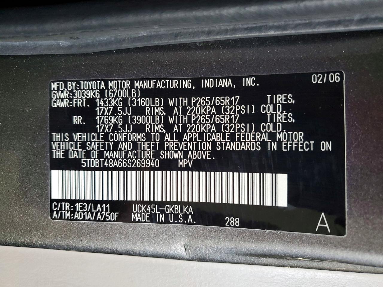 2006 Toyota Sequoia Limited Silver vin: 5TDBT48A66S269940