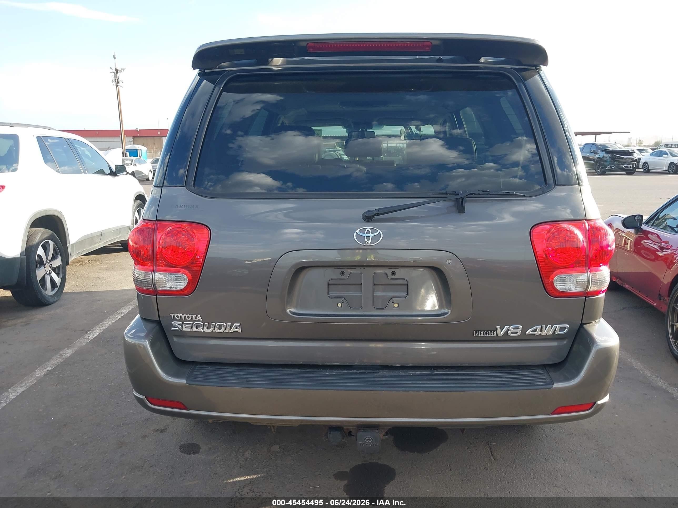 2006 Toyota Sequoia Limited V8 Gray vin: 5TDBT48A66S274426