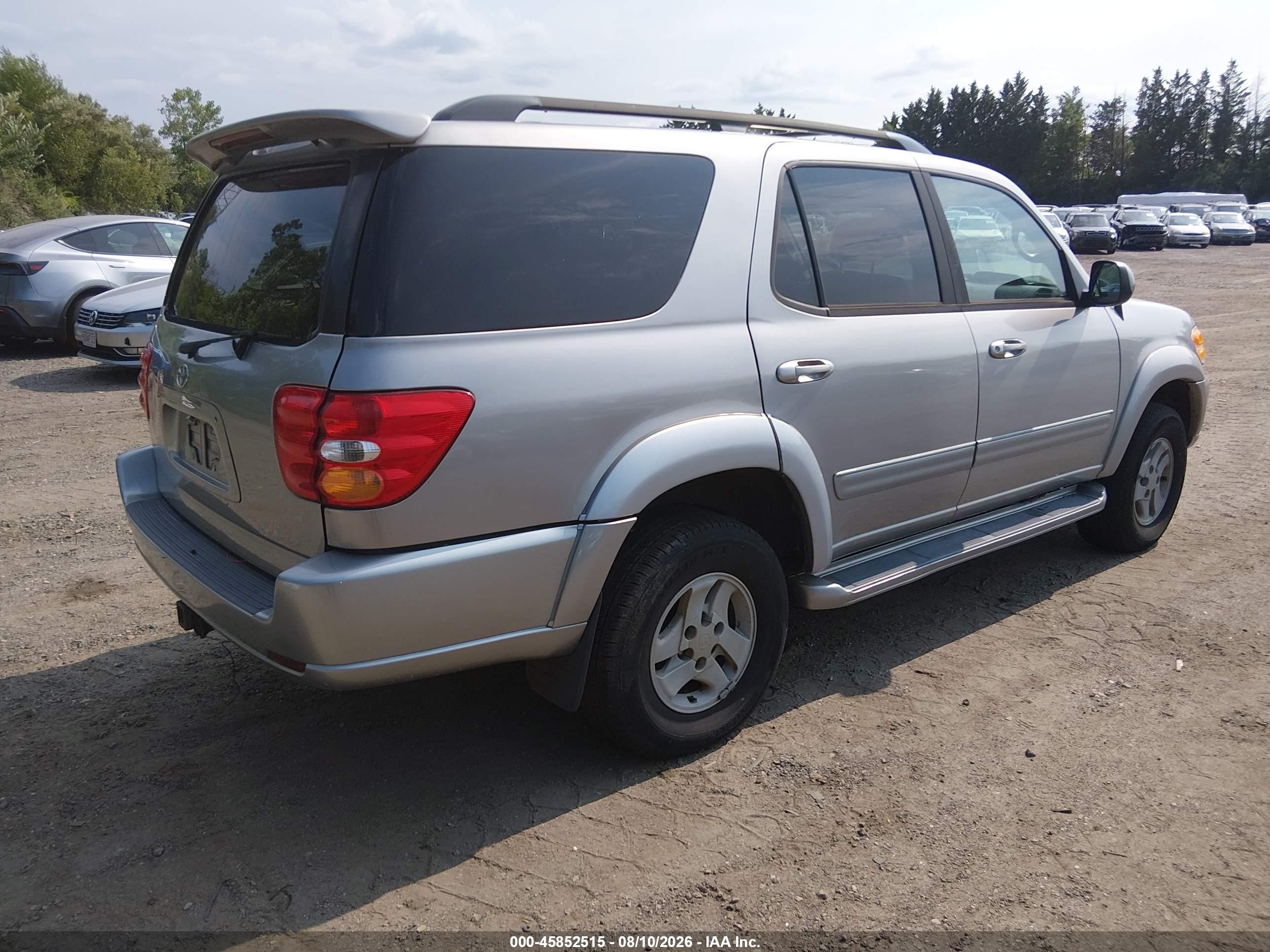 2001 Toyota Sequoia Limited V8 Серый vin: 5TDBT48A71S030079