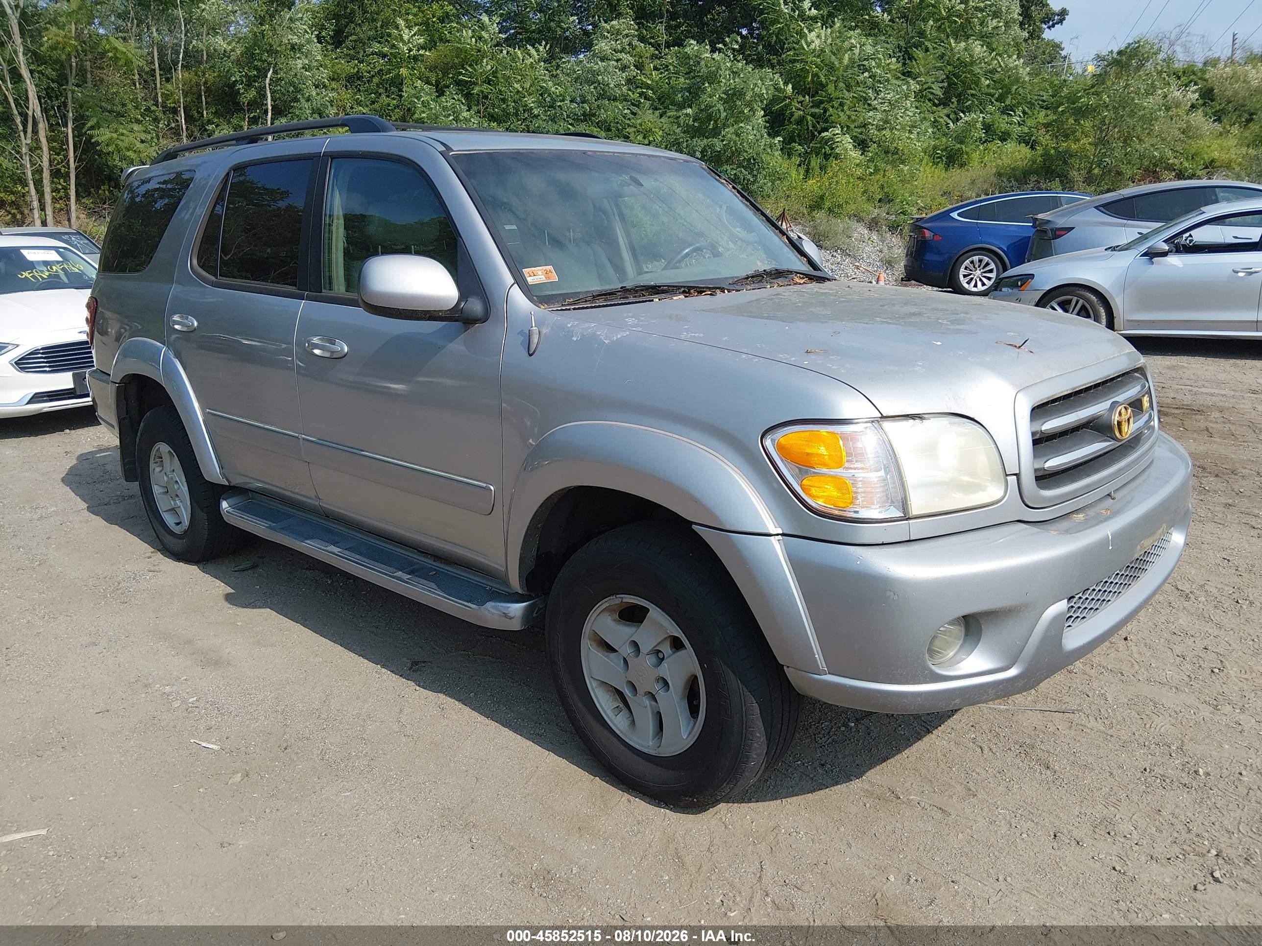 2001 Toyota Sequoia Limited V8 Серый vin: 5TDBT48A71S030079