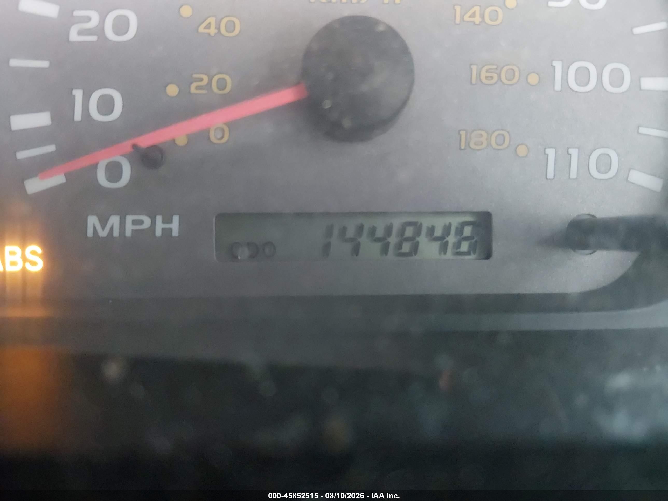 2001 Toyota Sequoia Limited V8 Серый vin: 5TDBT48A71S030079