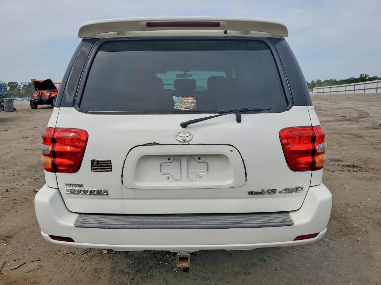 2002 Toyota Sequoia Limited White vin: 5TDBT48A72S058420