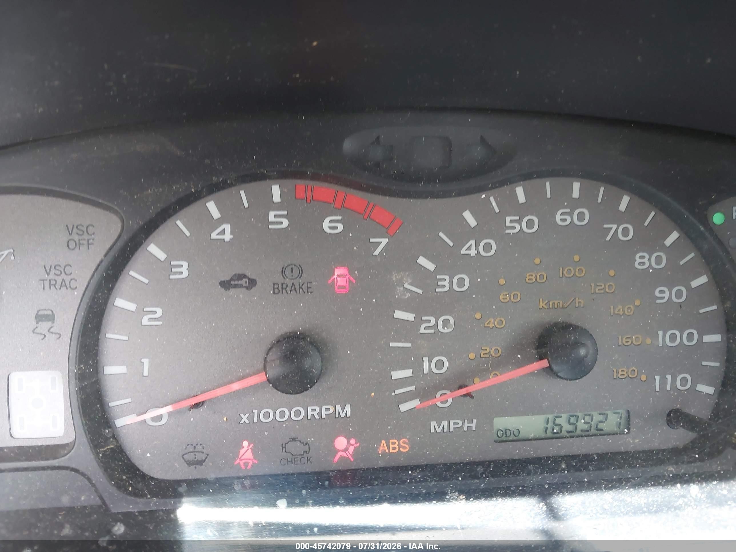 2003 Toyota Sequoia Limited V8 Silver vin: 5TDBT48A73S171950