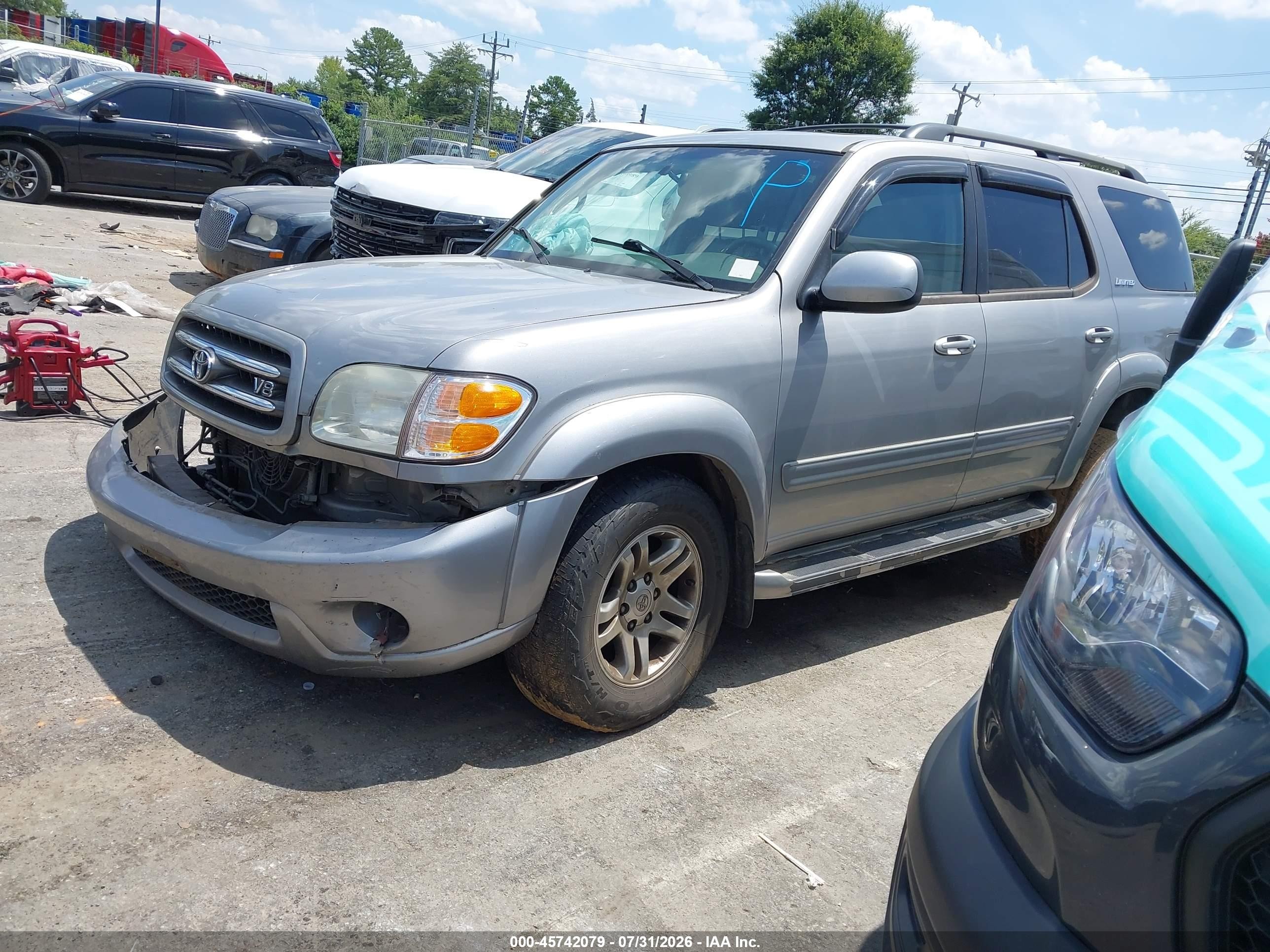 2003 Toyota Sequoia Limited V8 Silver vin: 5TDBT48A73S171950
