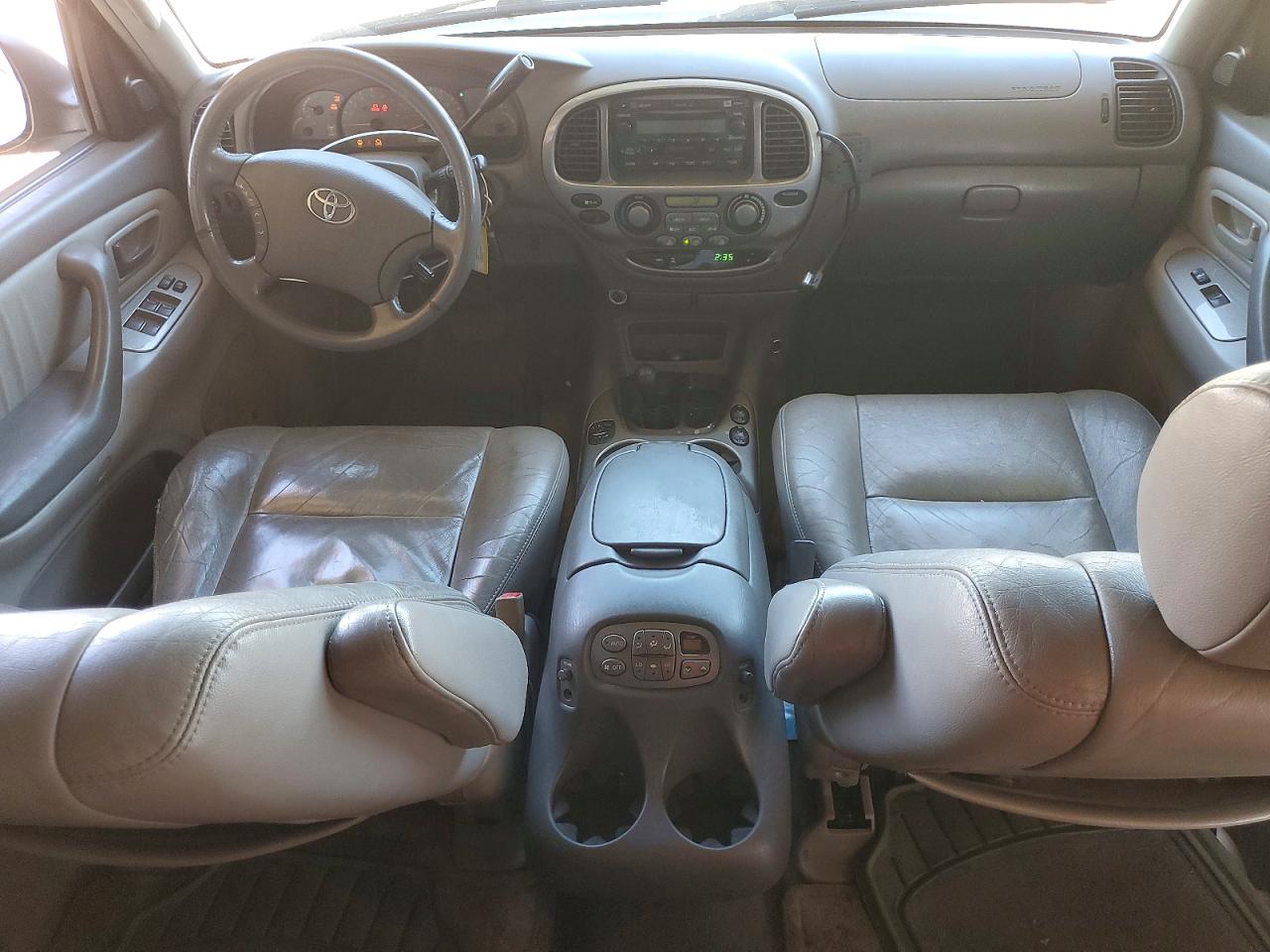2004 Toyota Sequoia Limited Зеленый vin: 5TDBT48A74S229587