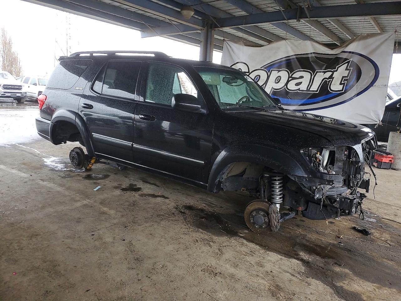 2005 Toyota Sequoia Limited Black vin: 5TDBT48A75S234404