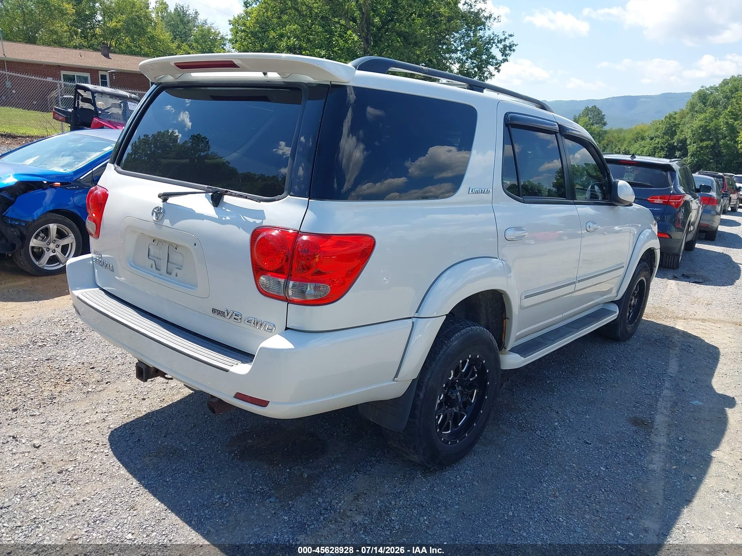 2006 Toyota Sequoia Limited V8 Белый vin: 5TDBT48A76S262320