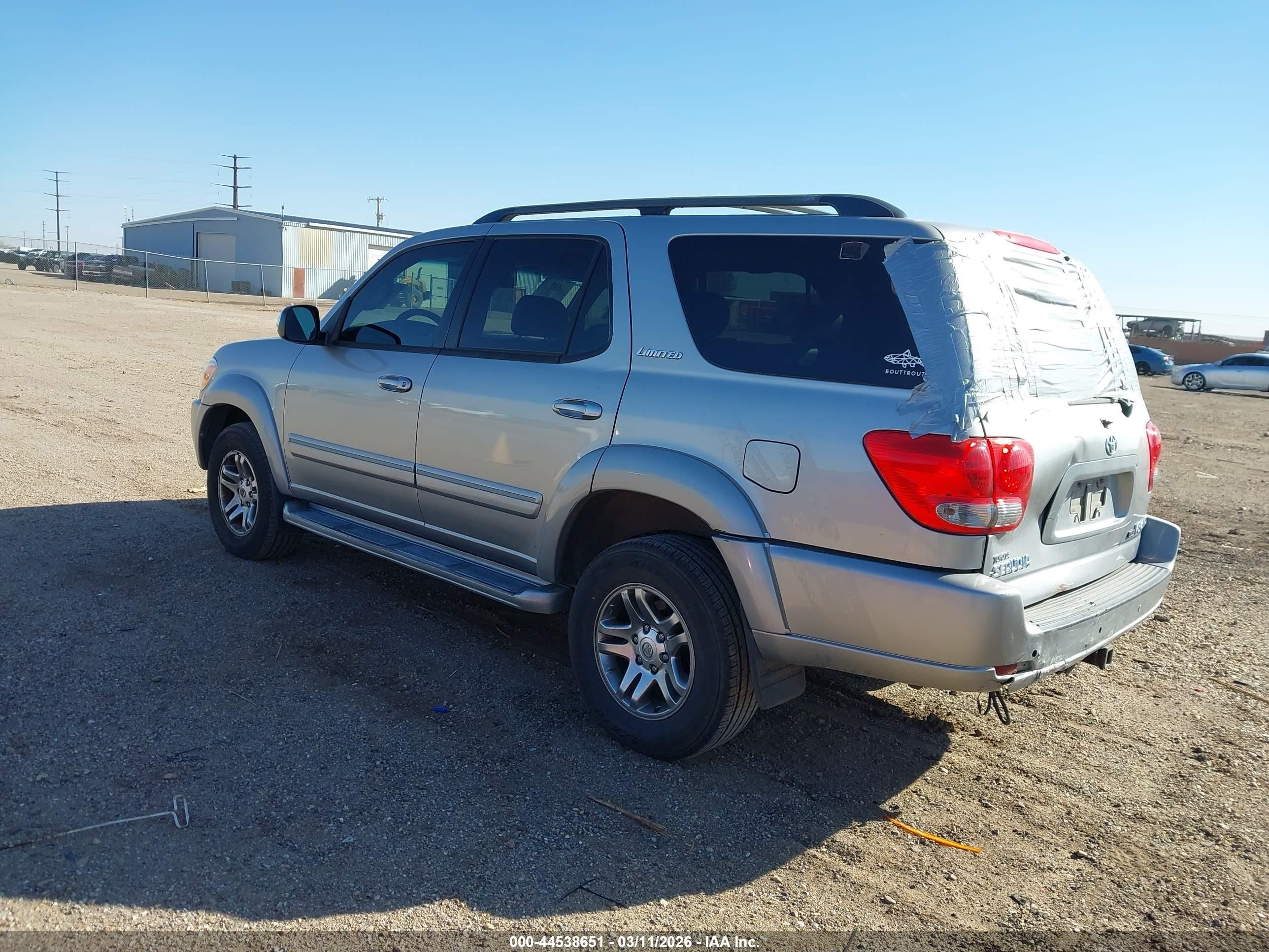 2007 Toyota Sequoia Limited V8 Silver vin: 5TDBT48A77S288630