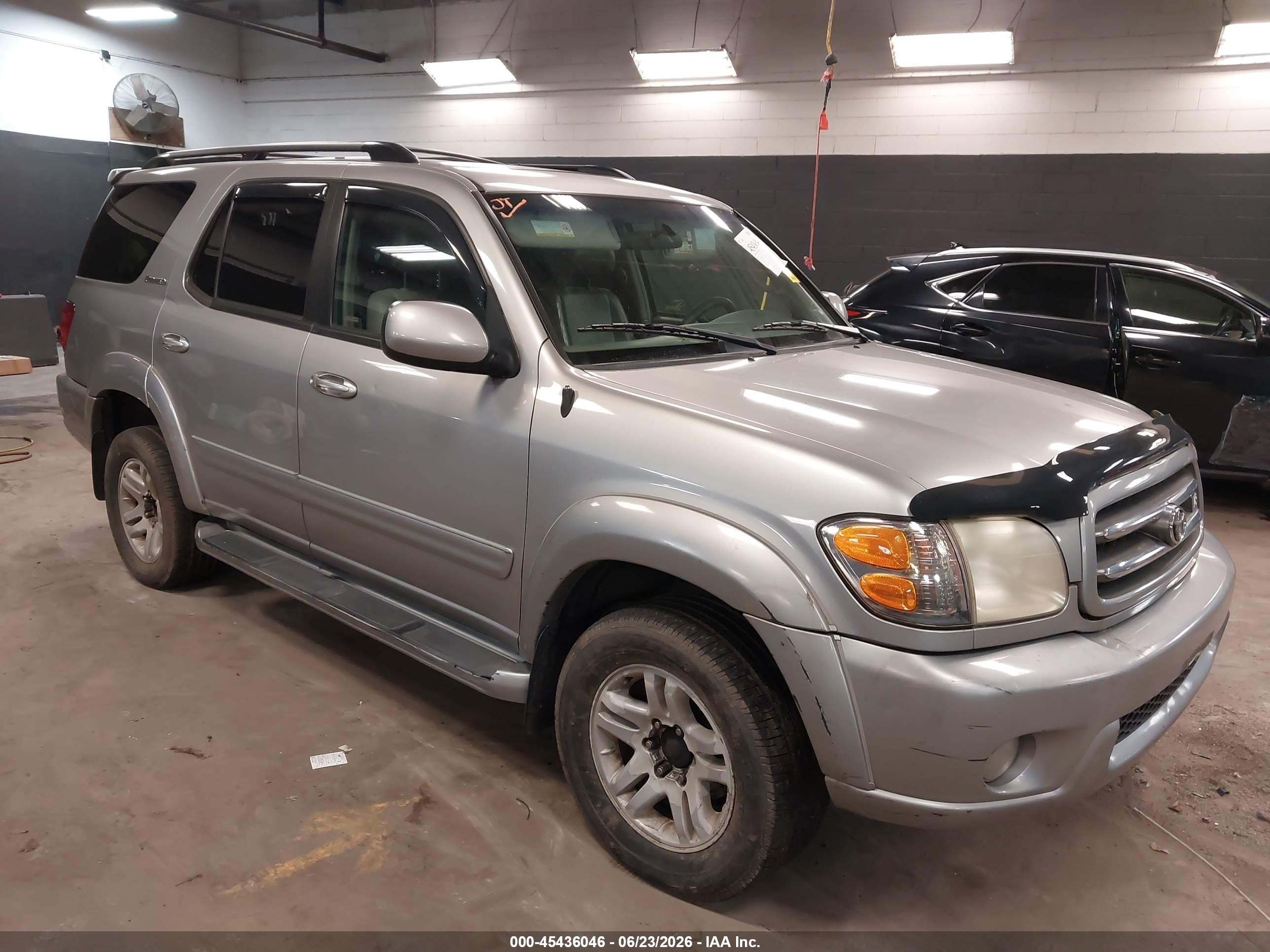 2002 Toyota Sequoia Limited V8 Gray vin: 5TDBT48A82S057793