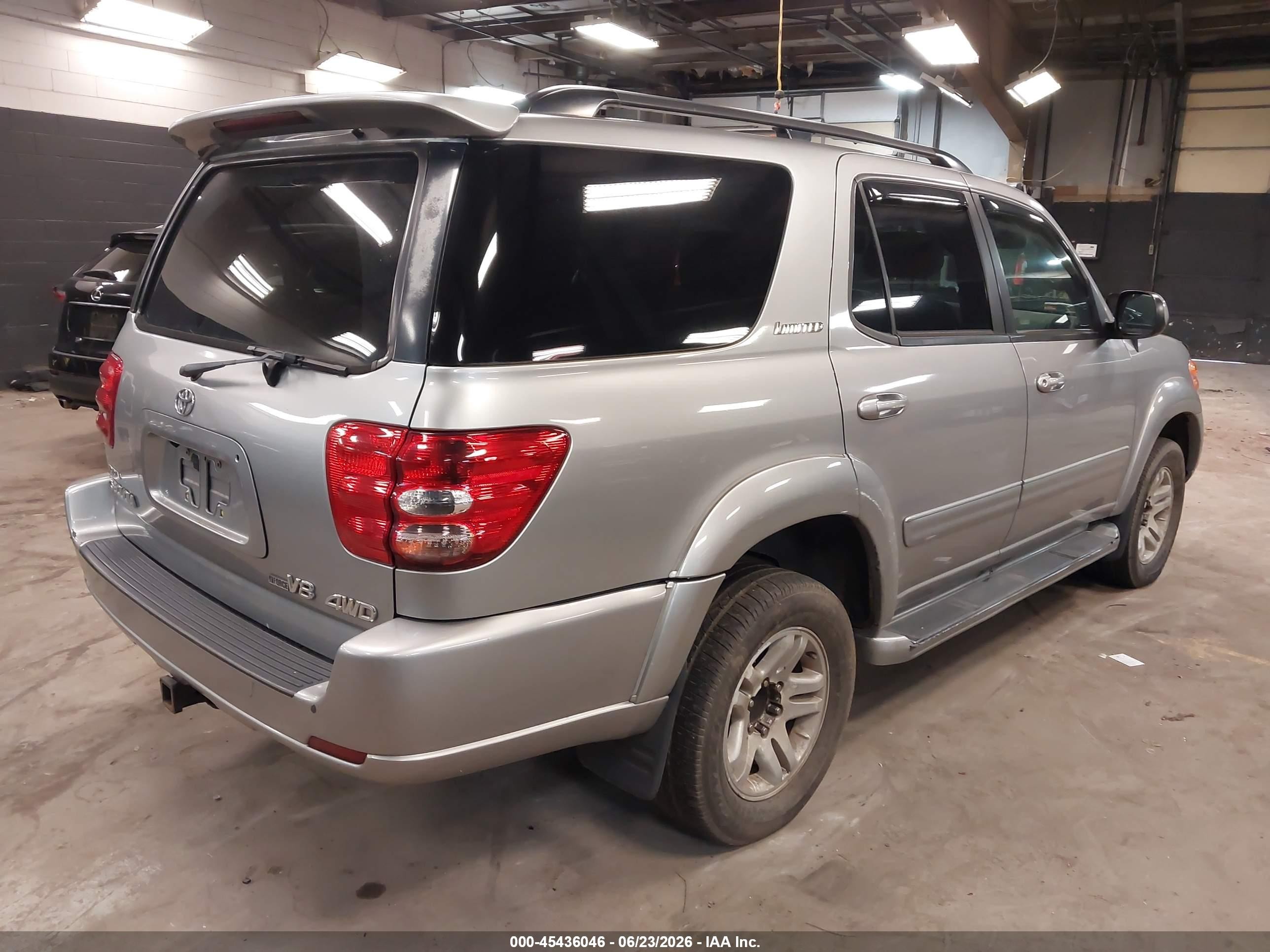 2002 Toyota Sequoia Limited V8 Gray vin: 5TDBT48A82S057793