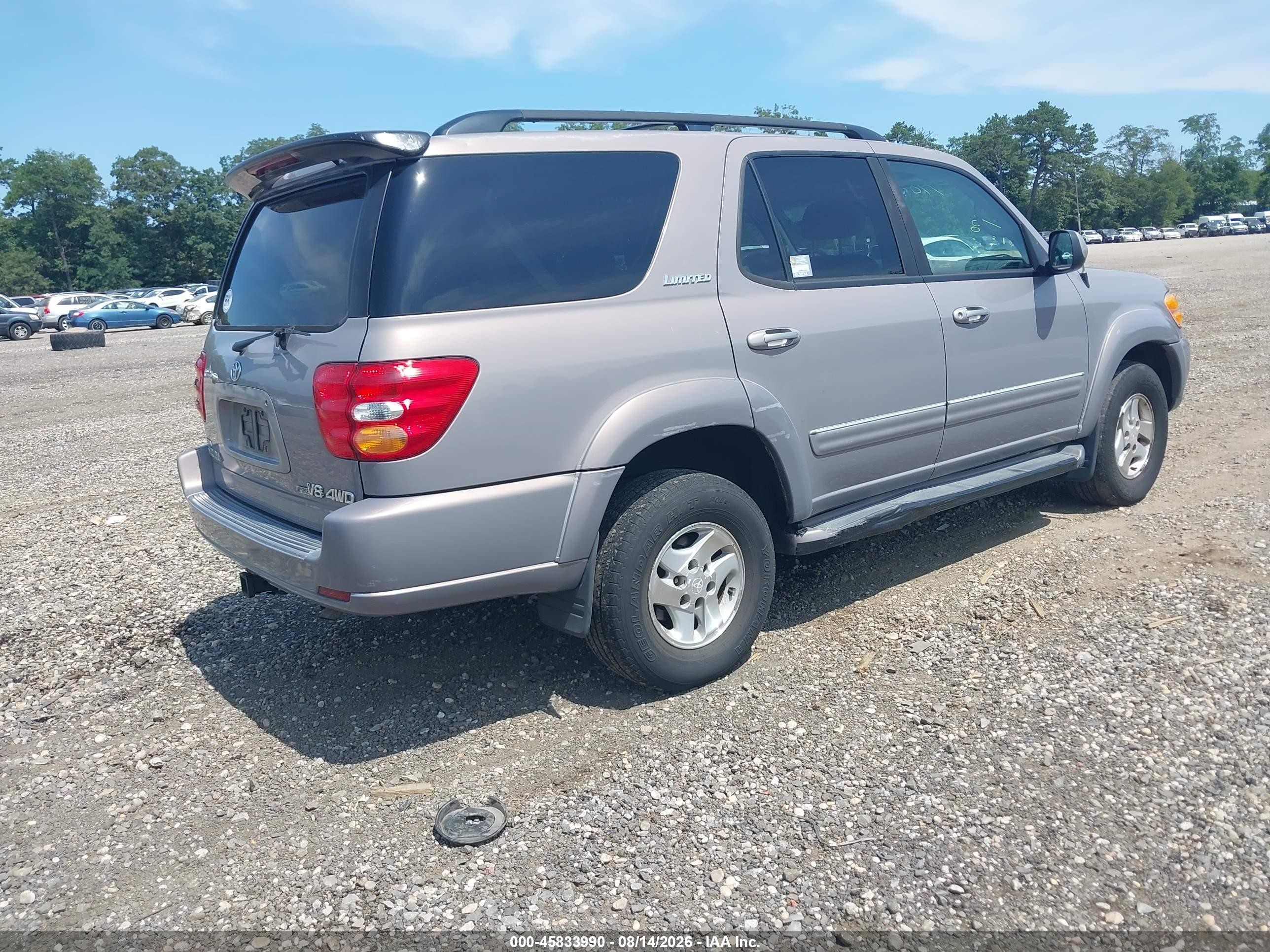2002 Toyota Sequoia Limited V8 Beige vin: 5TDBT48A82S098182