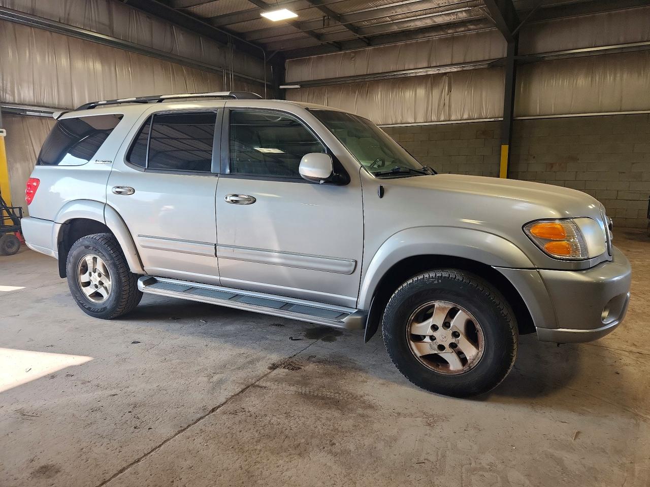2002 Toyota Sequoia Limited Gray vin: 5TDBT48A82S116583
