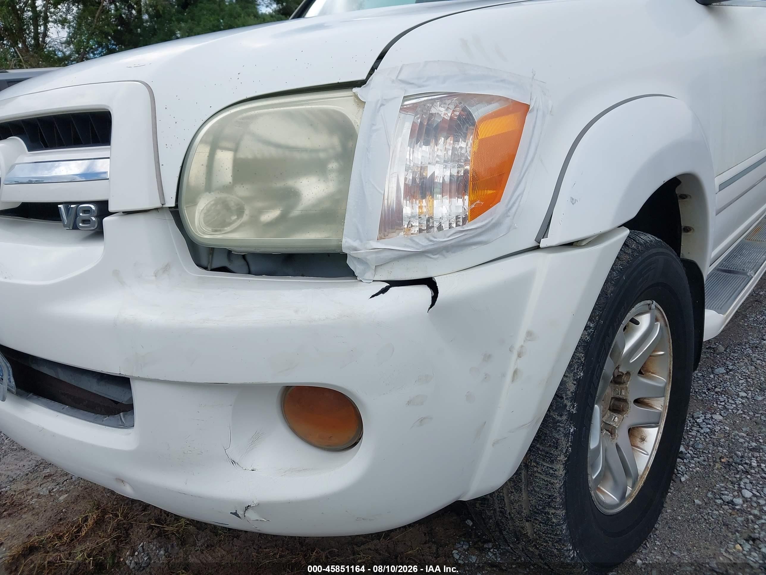 2005 Toyota Sequoia Limited V8 White vin: 5TDBT48A85S241331