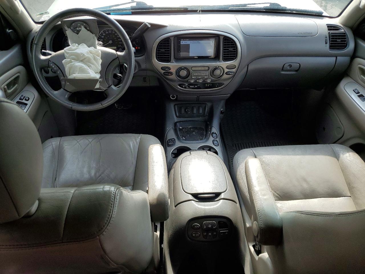 2005 Toyota Sequoia Limited Silver vin: 5TDBT48A85S256542