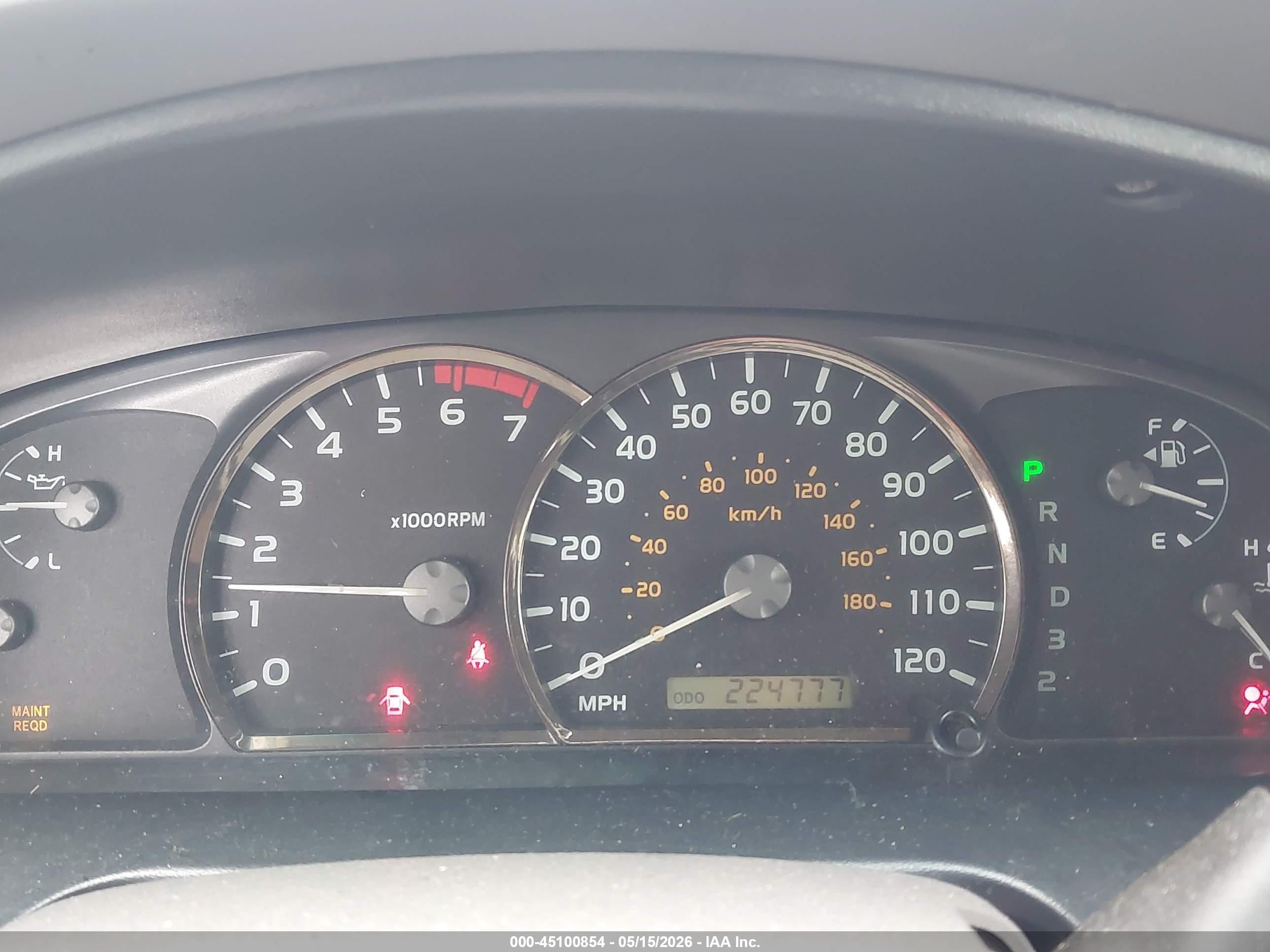 2006 Toyota Sequoia Limited V8 White vin: 5TDBT48A86S276596