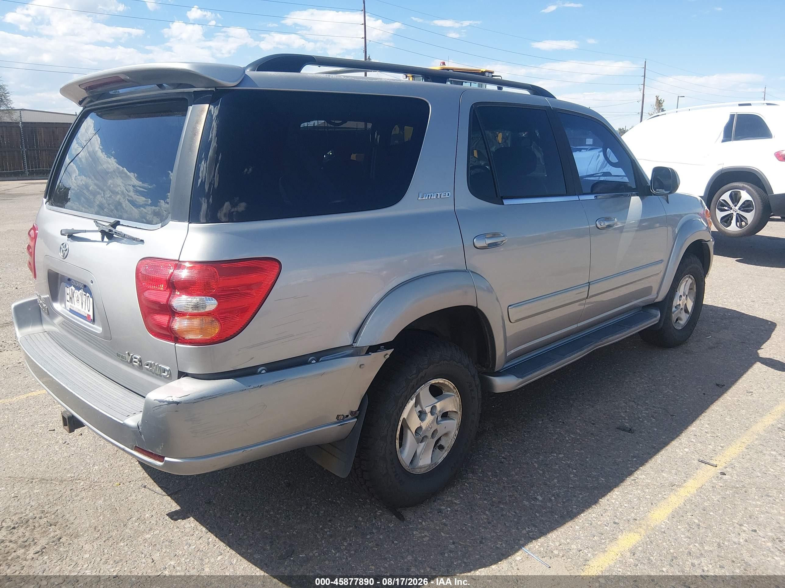 2002 Toyota Sequoia Limited V8 Серебряный vin: 5TDBT48A92S089975