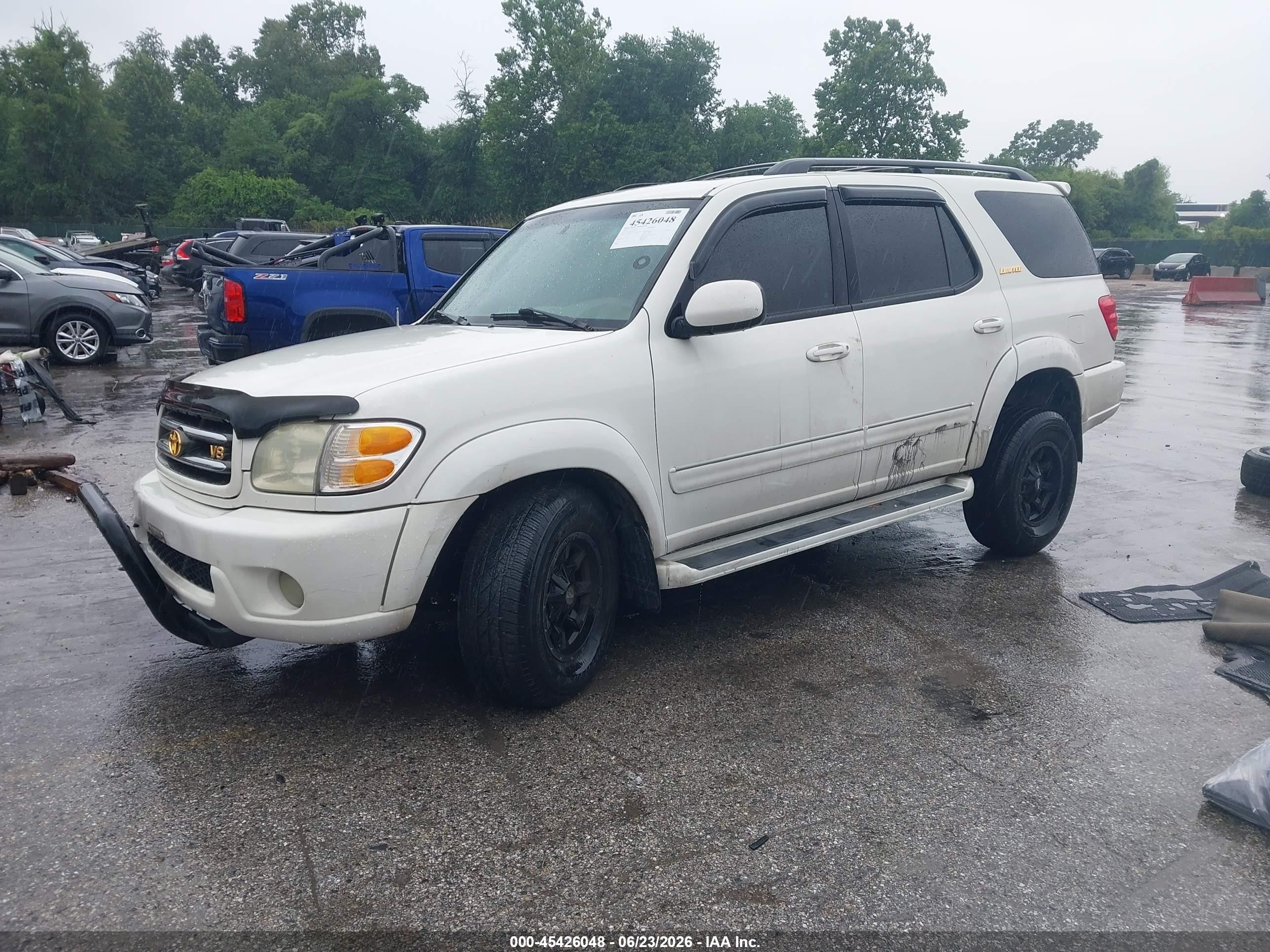 2002 Toyota Sequoia Limited V8 White vin: 5TDBT48A92S115877