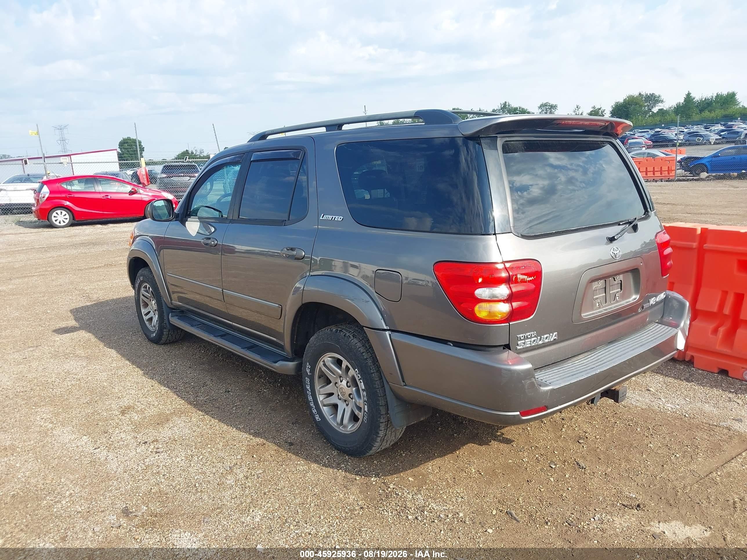 2003 Toyota Sequoia Limited V8 Серый vin: 5TDBT48A93S179113