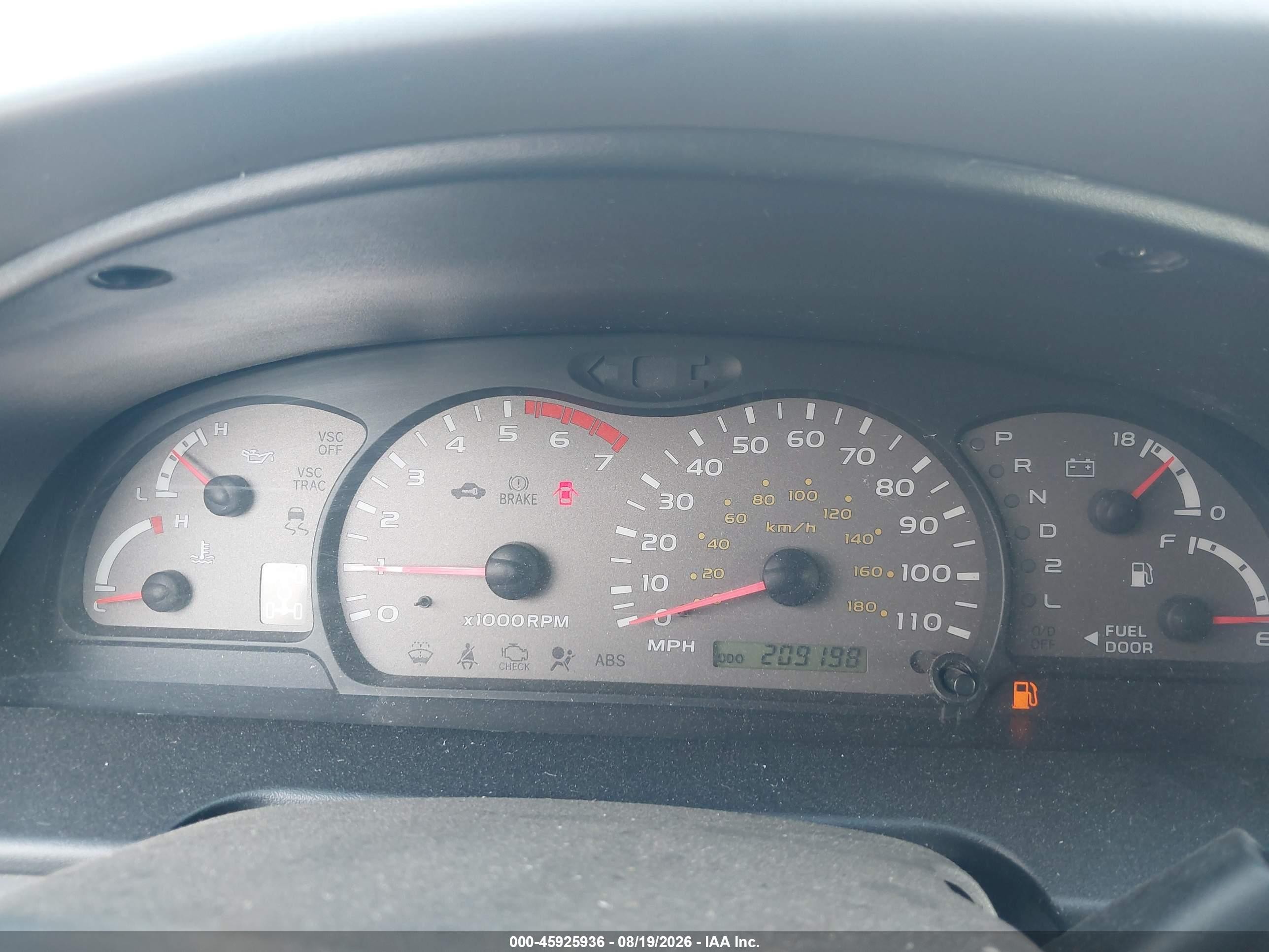 2003 Toyota Sequoia Limited V8 Серый vin: 5TDBT48A93S179113