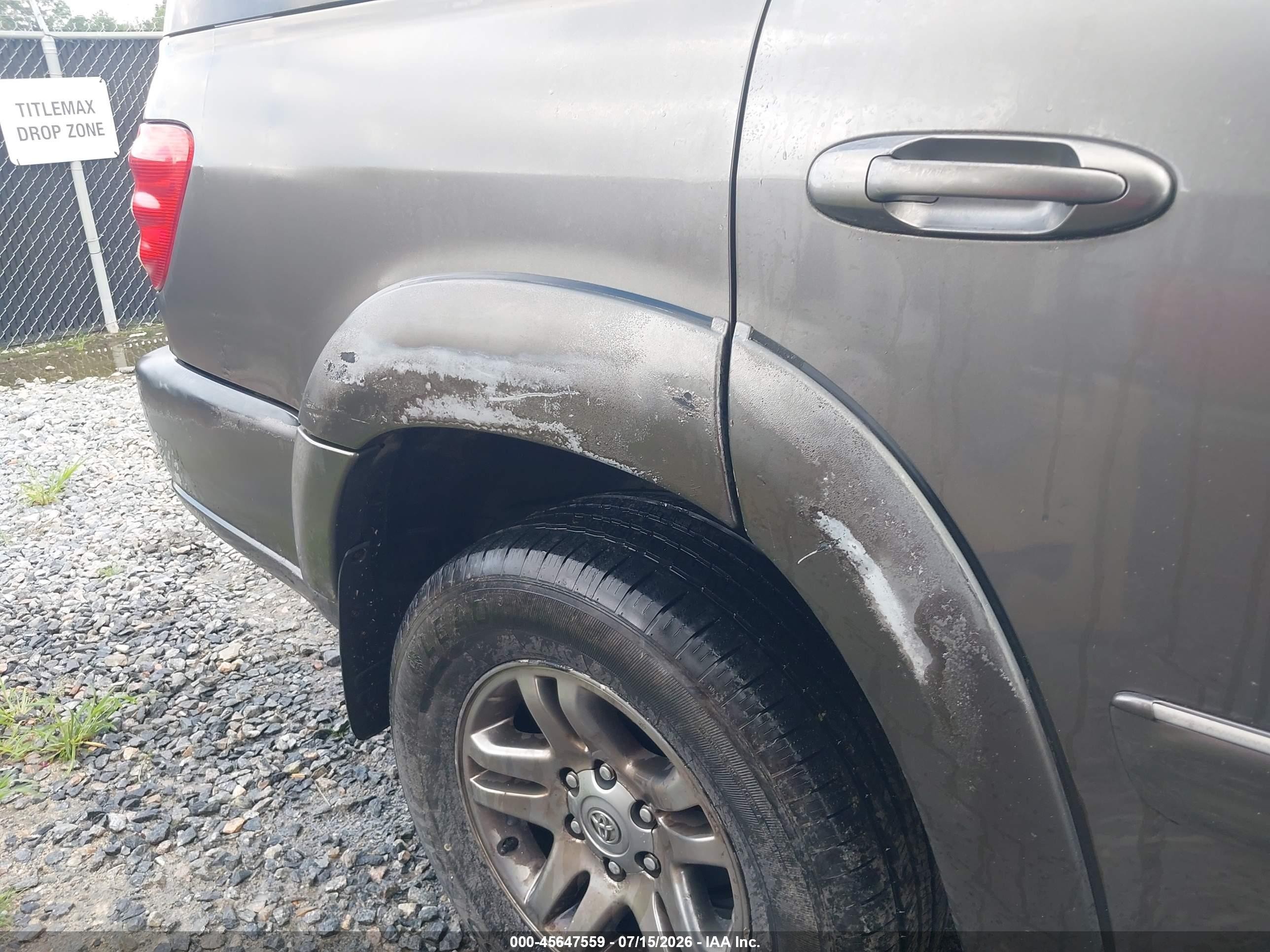 2004 Toyota Sequoia Limited V8 Gray vin: 5TDBT48A94S217487