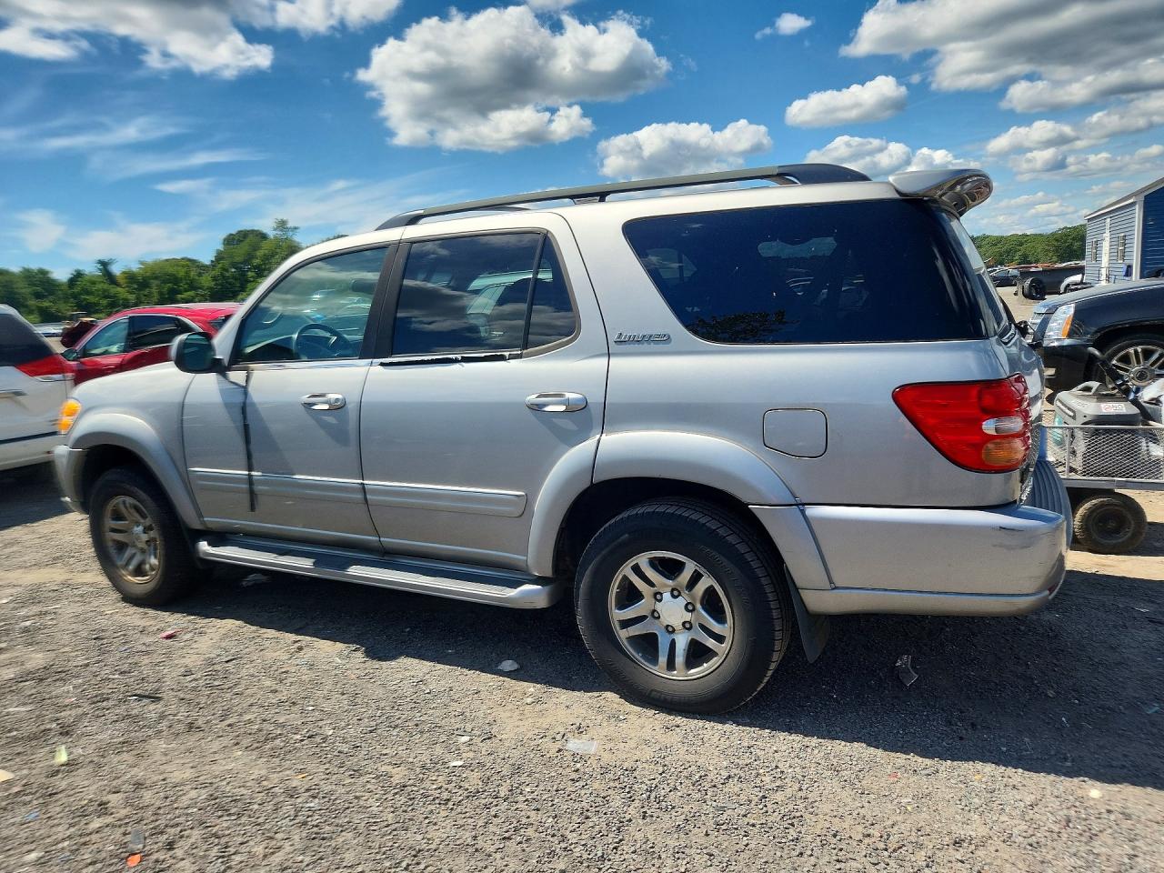 2004 Toyota Sequoia Limited Silver vin: 5TDBT48A94S220390
