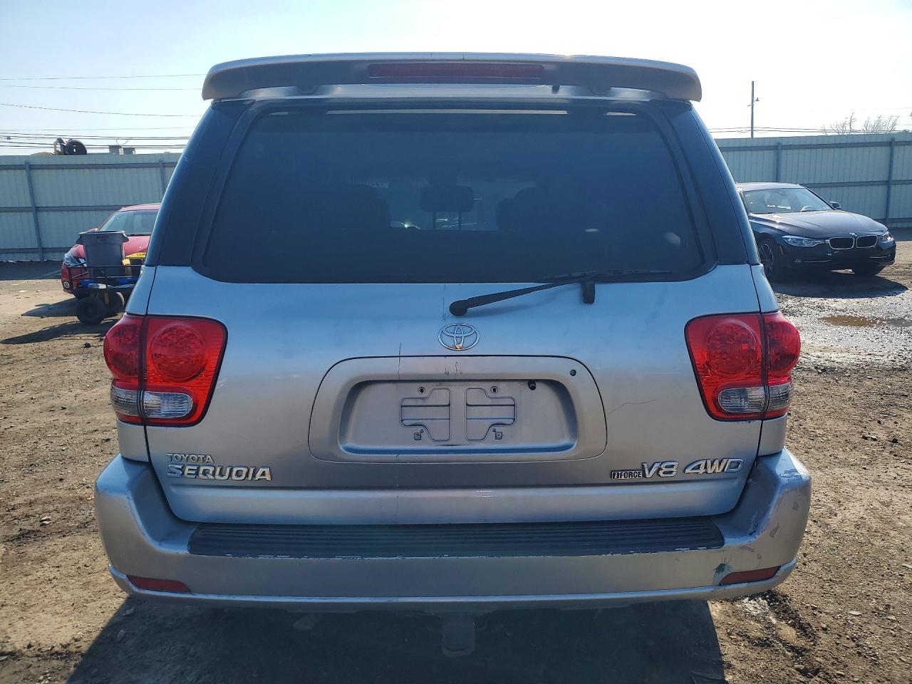 2001 Toyota Sequoia Limited Gray vin: 5TDBT48AX1S001692