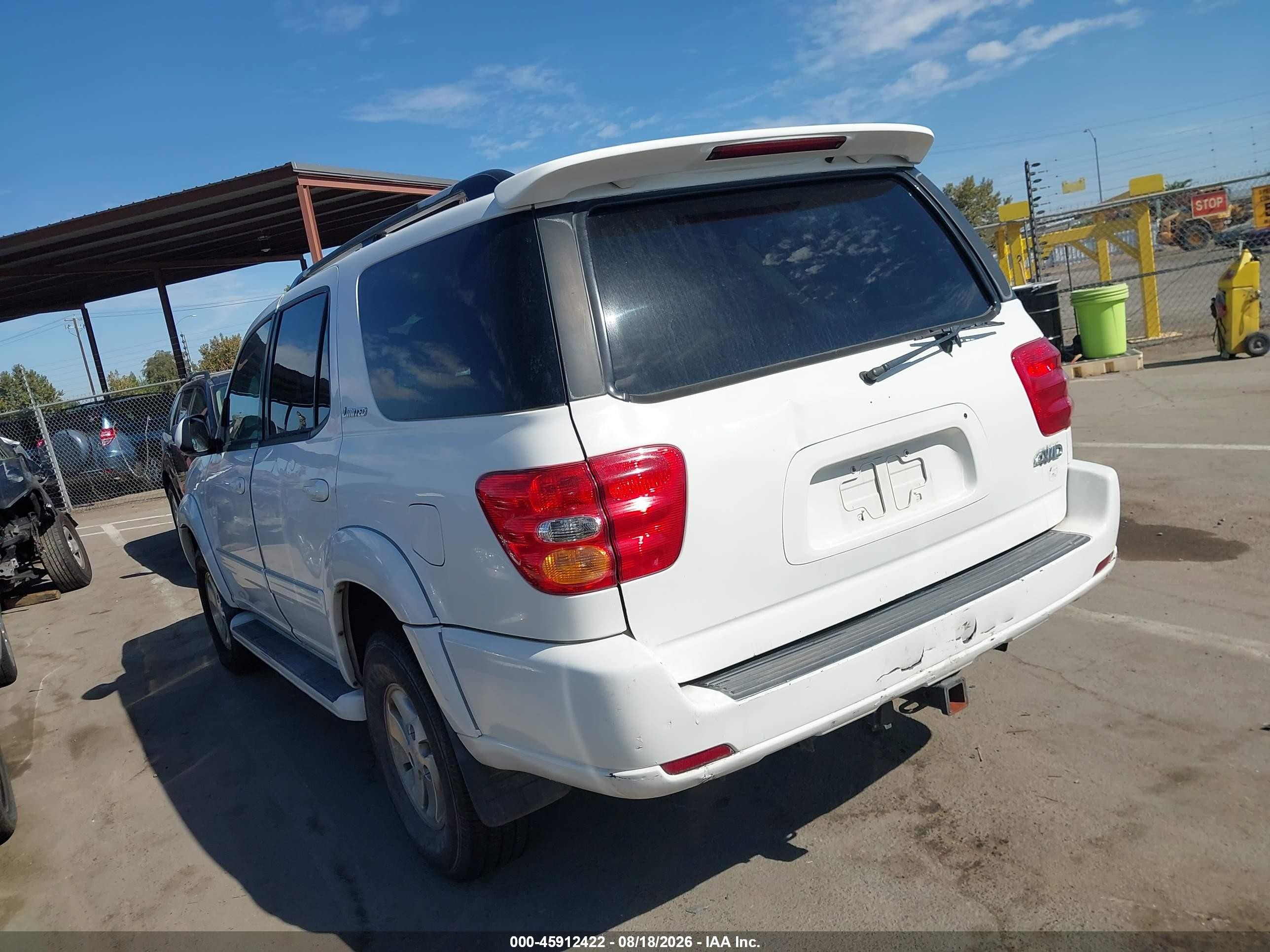 2001 Toyota Sequoia Limited V8 White vin: 5TDBT48AX1S051248