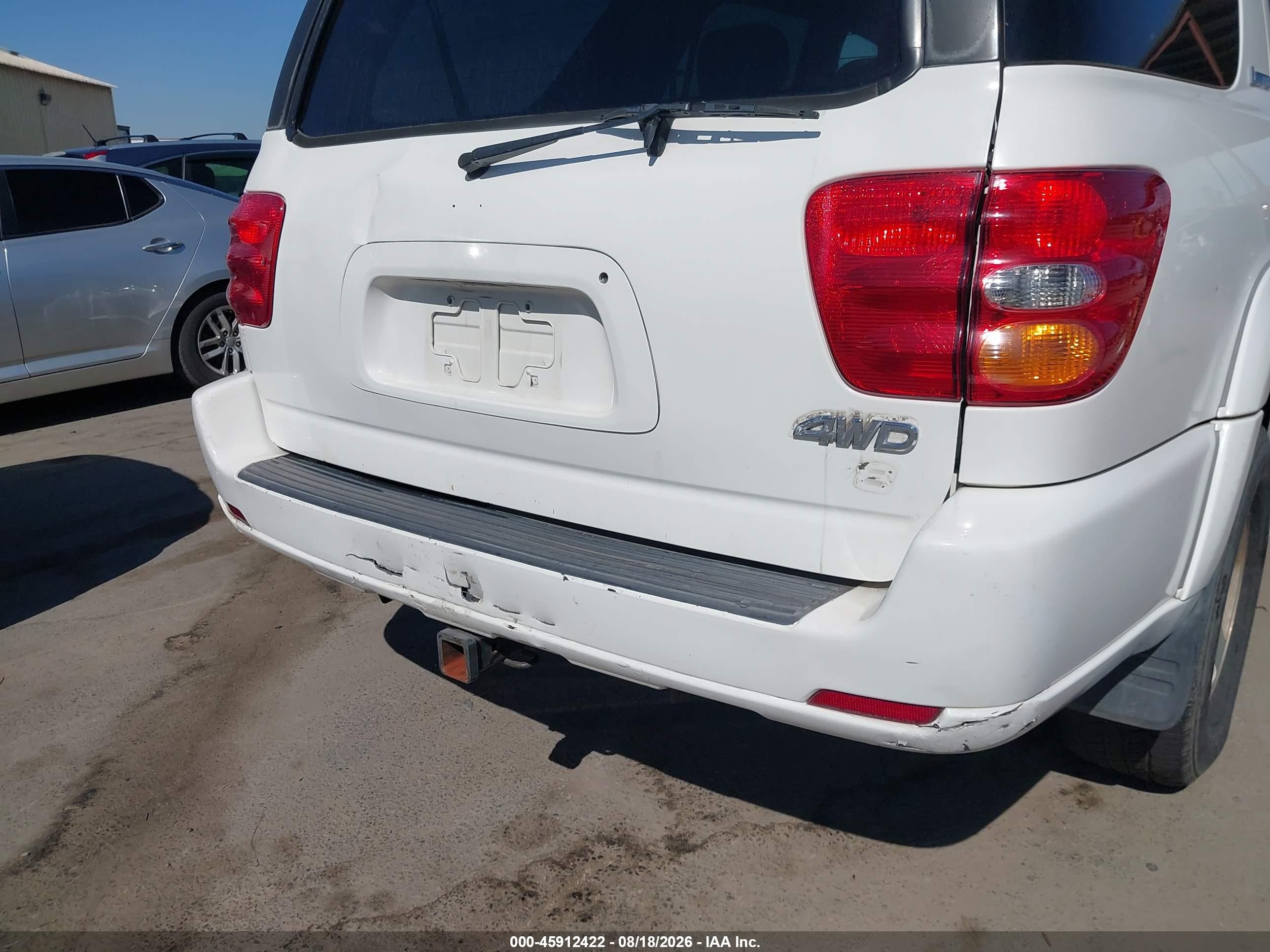 2001 Toyota Sequoia Limited V8 White vin: 5TDBT48AX1S051248