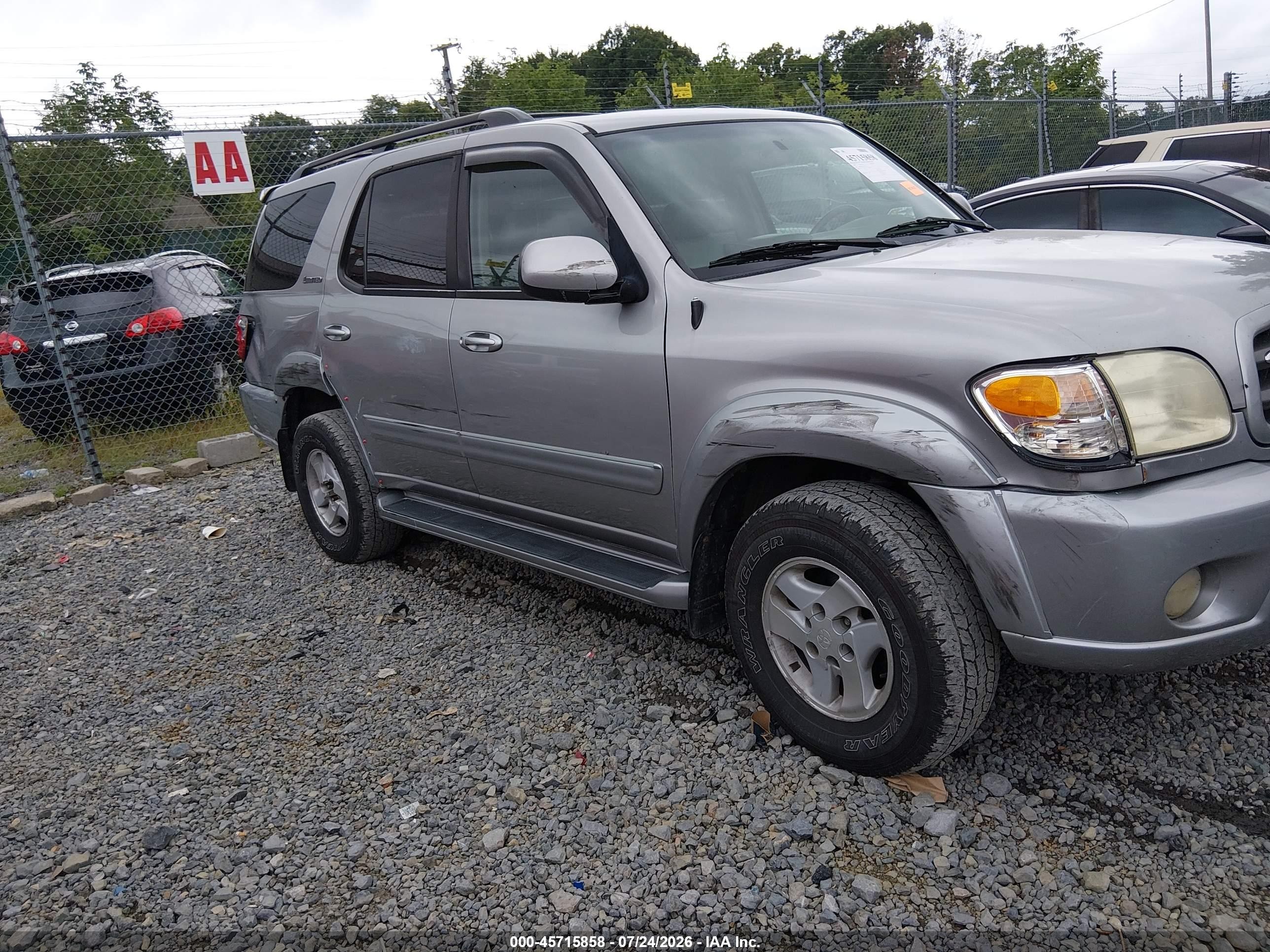 2002 Toyota Sequoia Limited V8 Silver vin: 5TDBT48AX2S117721