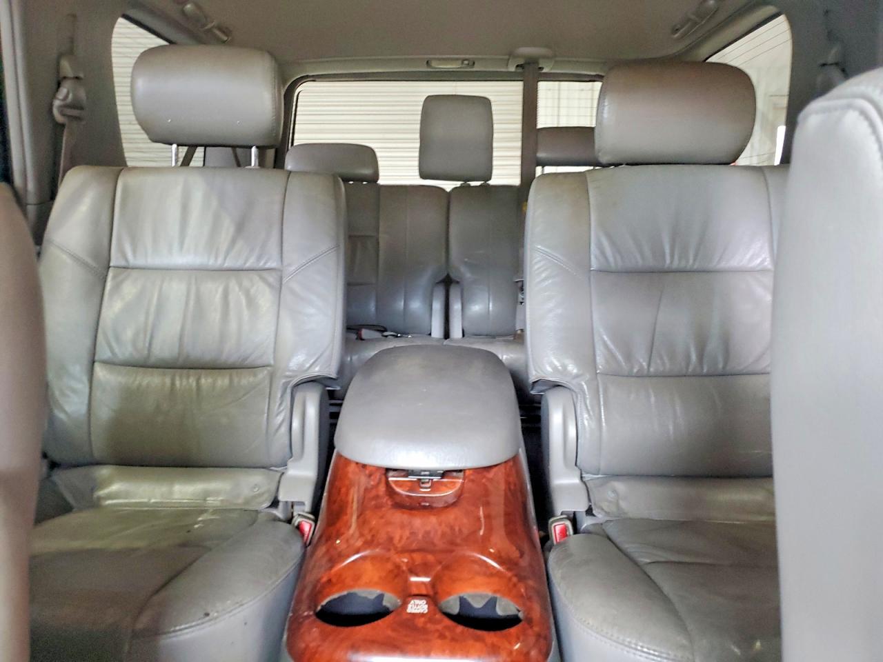 2005 Toyota Sequoia Limited White vin: 5TDBT48AX5S243081
