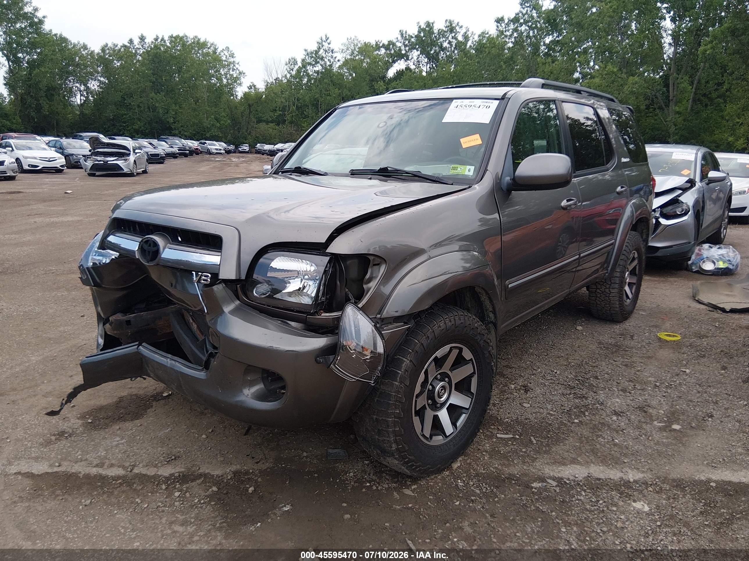 2005 Toyota Sequoia Limited V8 Gray vin: 5TDBT48AX5S249964