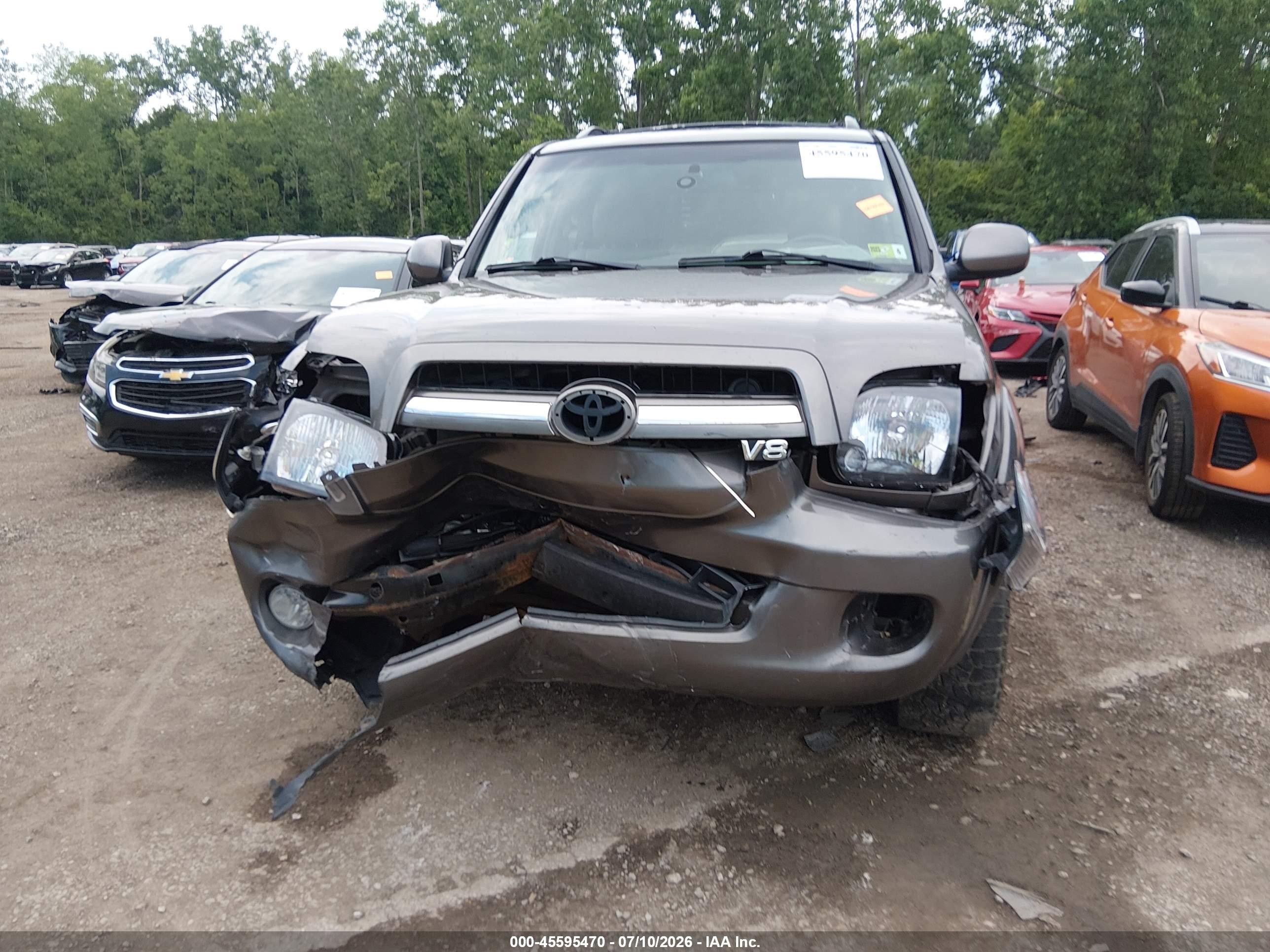2005 Toyota Sequoia Limited V8 Gray vin: 5TDBT48AX5S249964