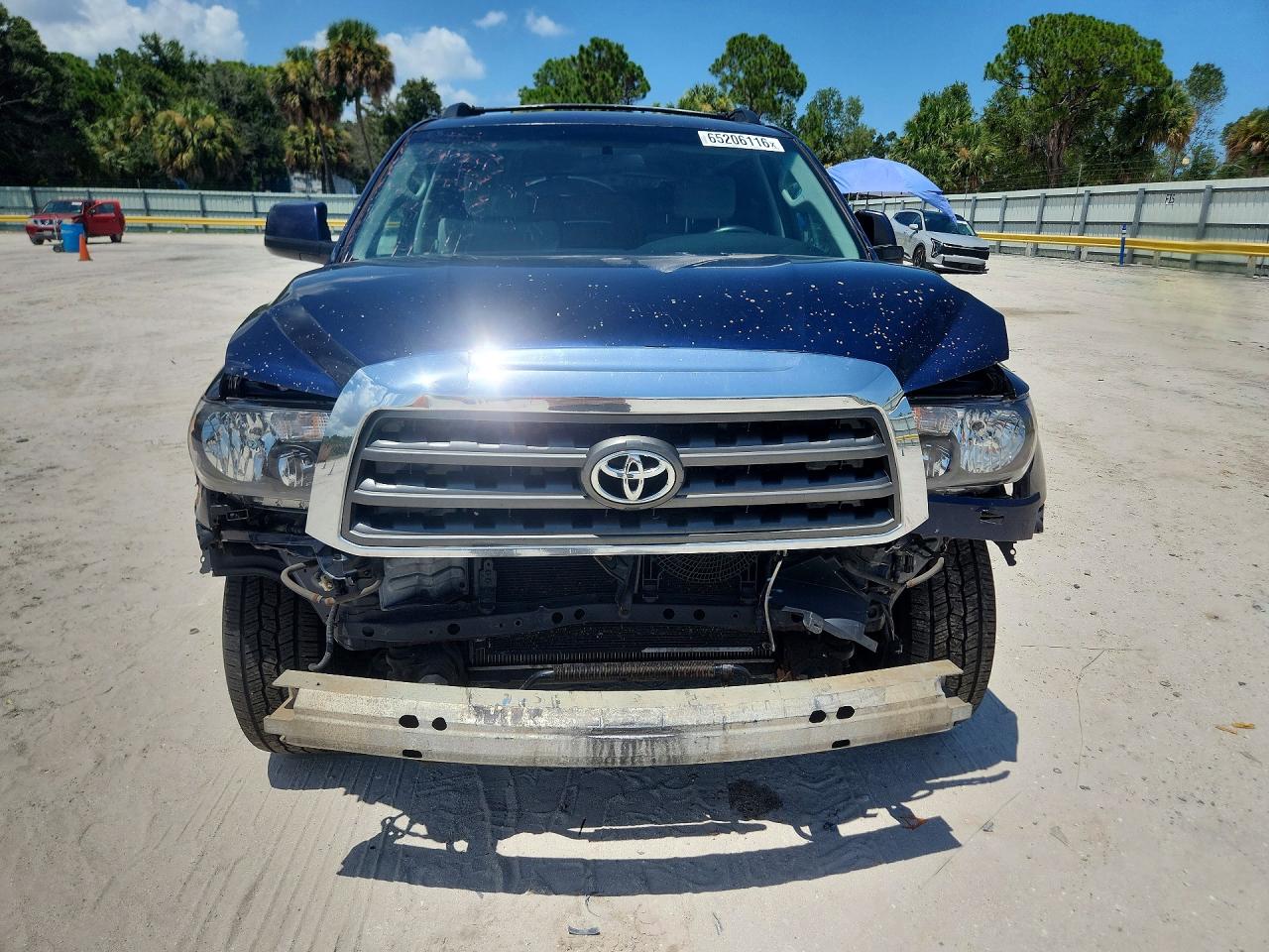 2009 Toyota Sequoia Sr5 Blue vin: 5TDBT64A19S000539