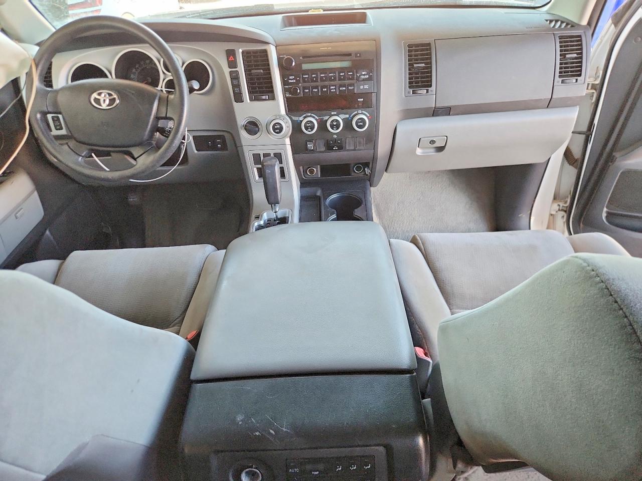 2009 Toyota Sequoia Sr5 White vin: 5TDBT64A99S001017