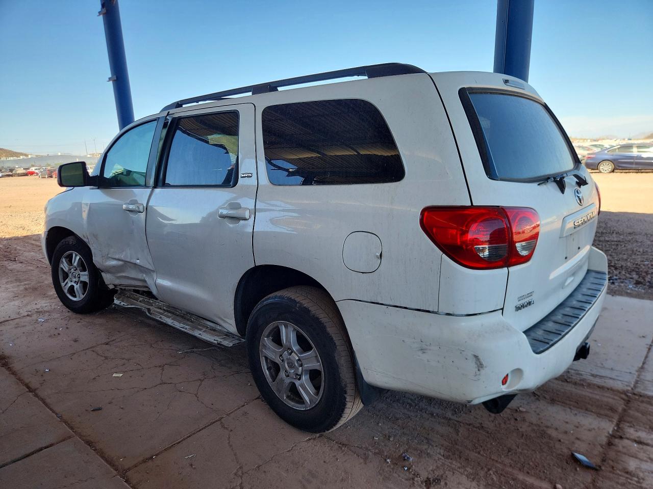 2009 Toyota Sequoia Sr5 White vin: 5TDBT64A99S001017
