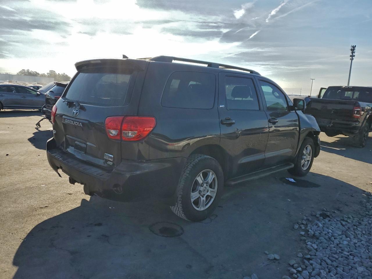 2014 Toyota Sequoia Sr5 Black vin: 5TDBW5G10ES098020