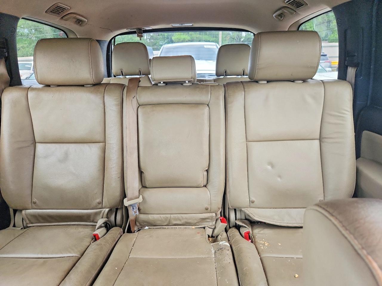 2015 Toyota Sequoia Sr5 White vin: 5TDBW5G14FS125365