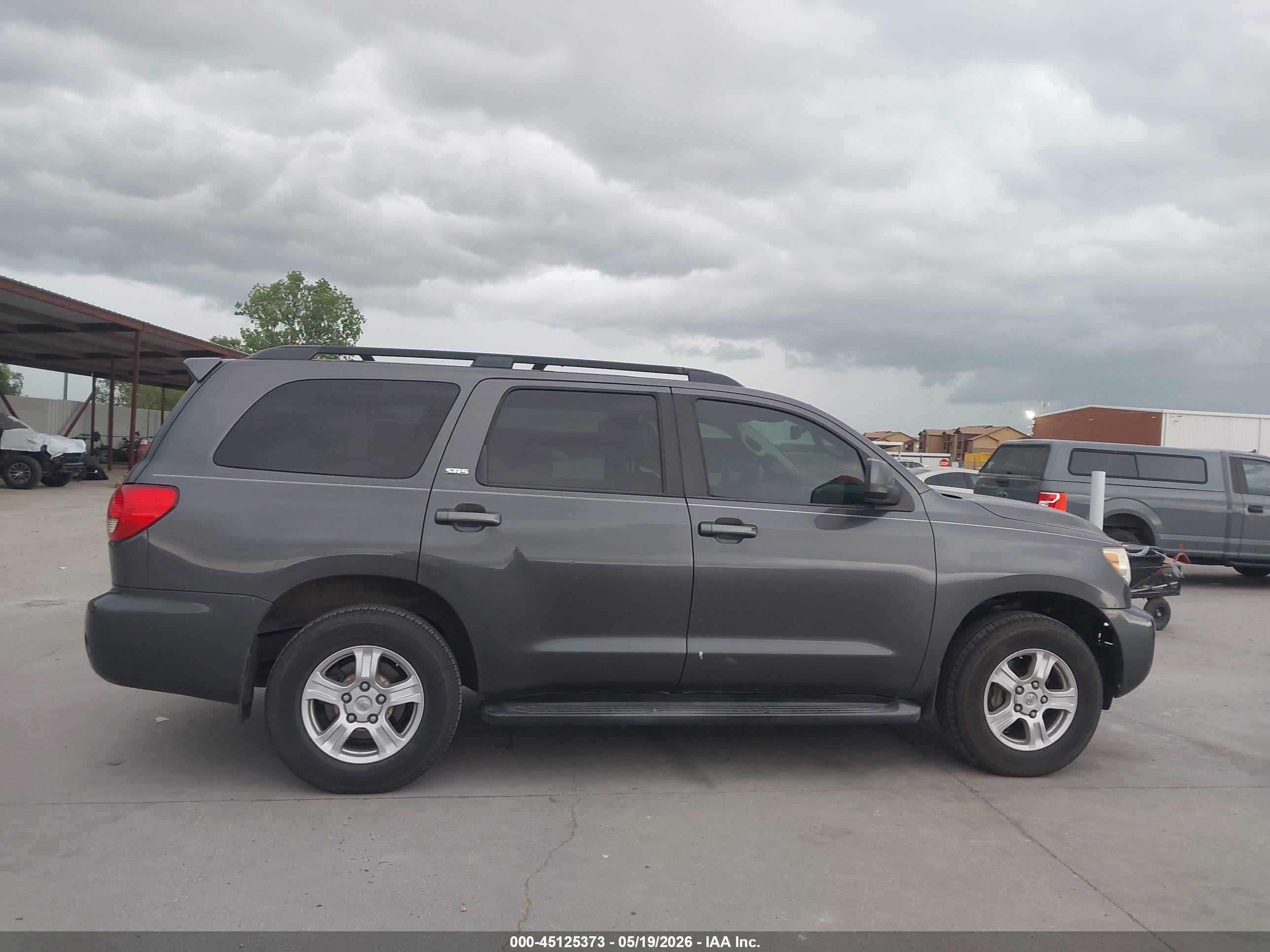 2012 Toyota Sequoia Sr5 5.7l V8 Gray vin: 5TDBW5G15CS059226