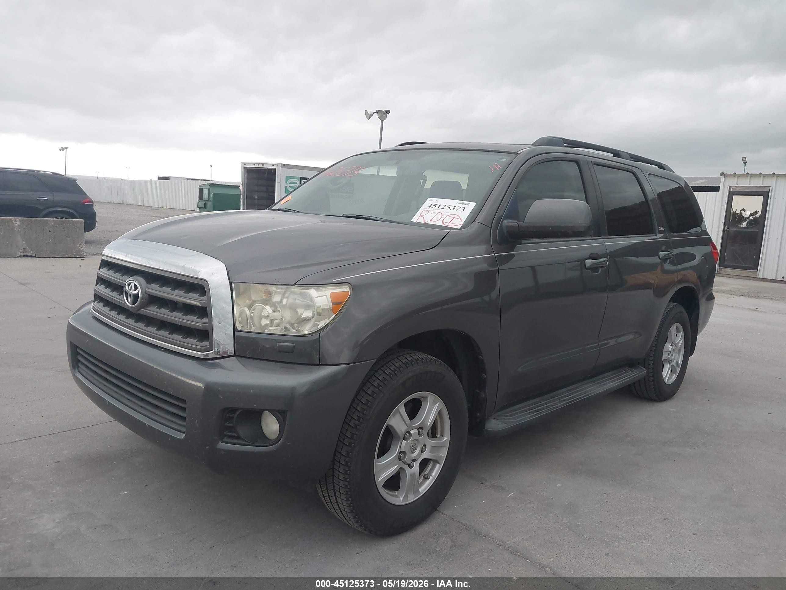 2012 Toyota Sequoia Sr5 5.7l V8 Gray vin: 5TDBW5G15CS059226
